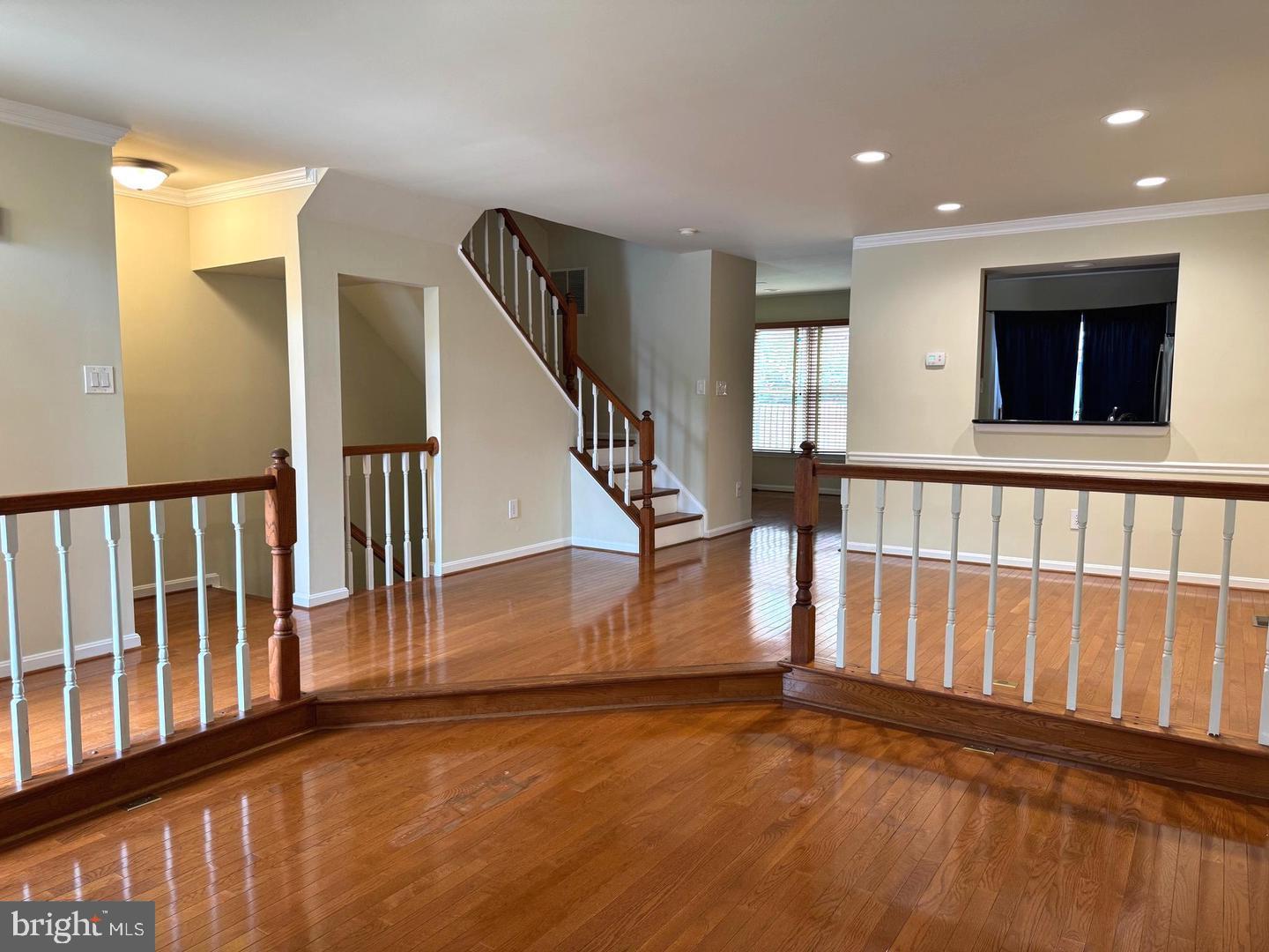 5316 RIDLEY COURT