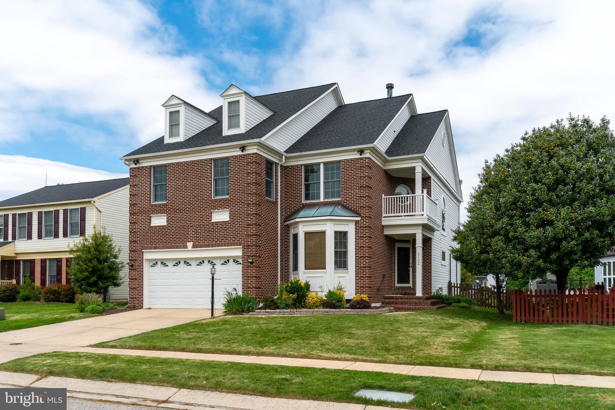 SEVEN OAKS - Residential Lease