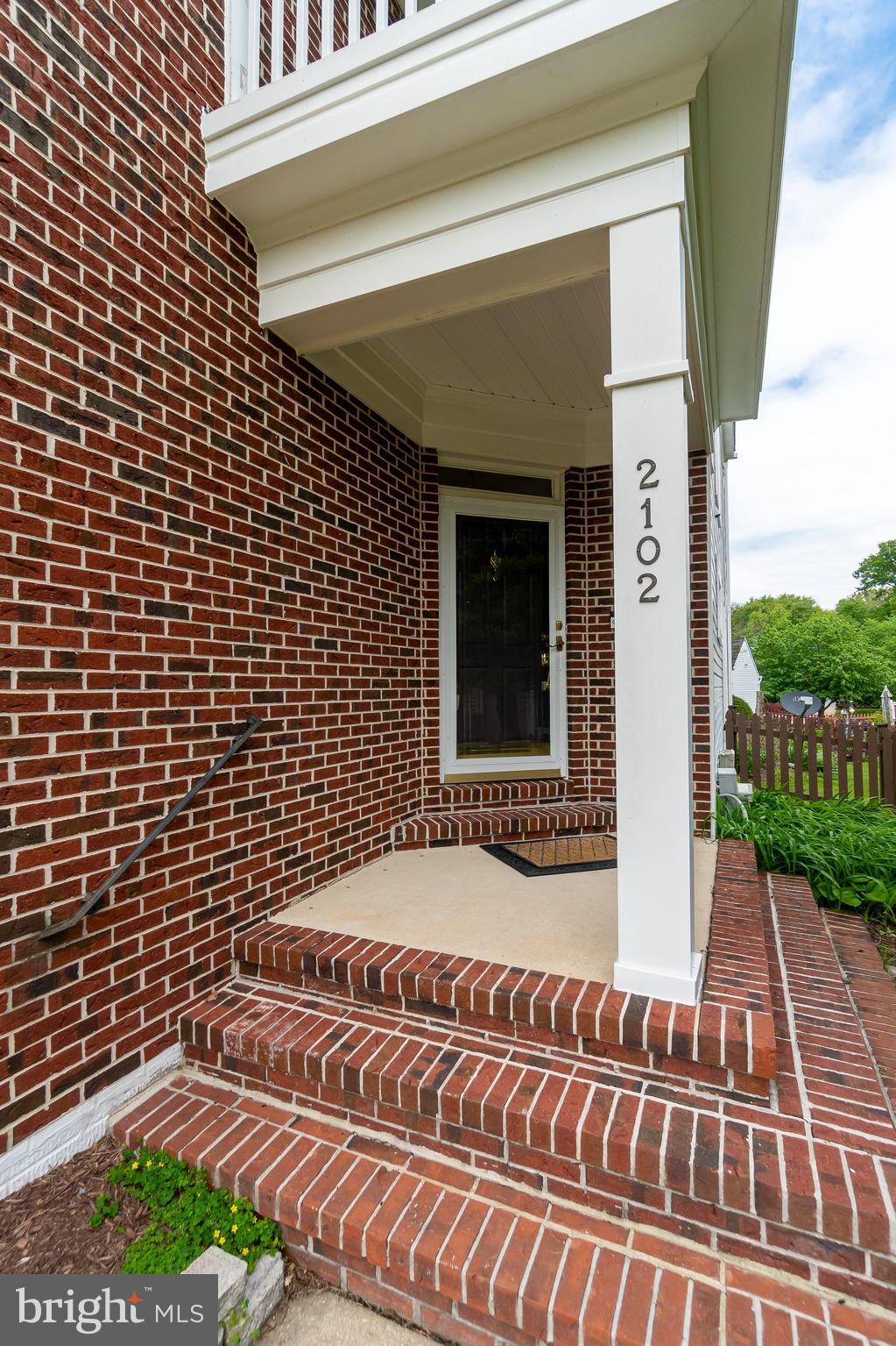 SEVEN OAKS - Residential Lease