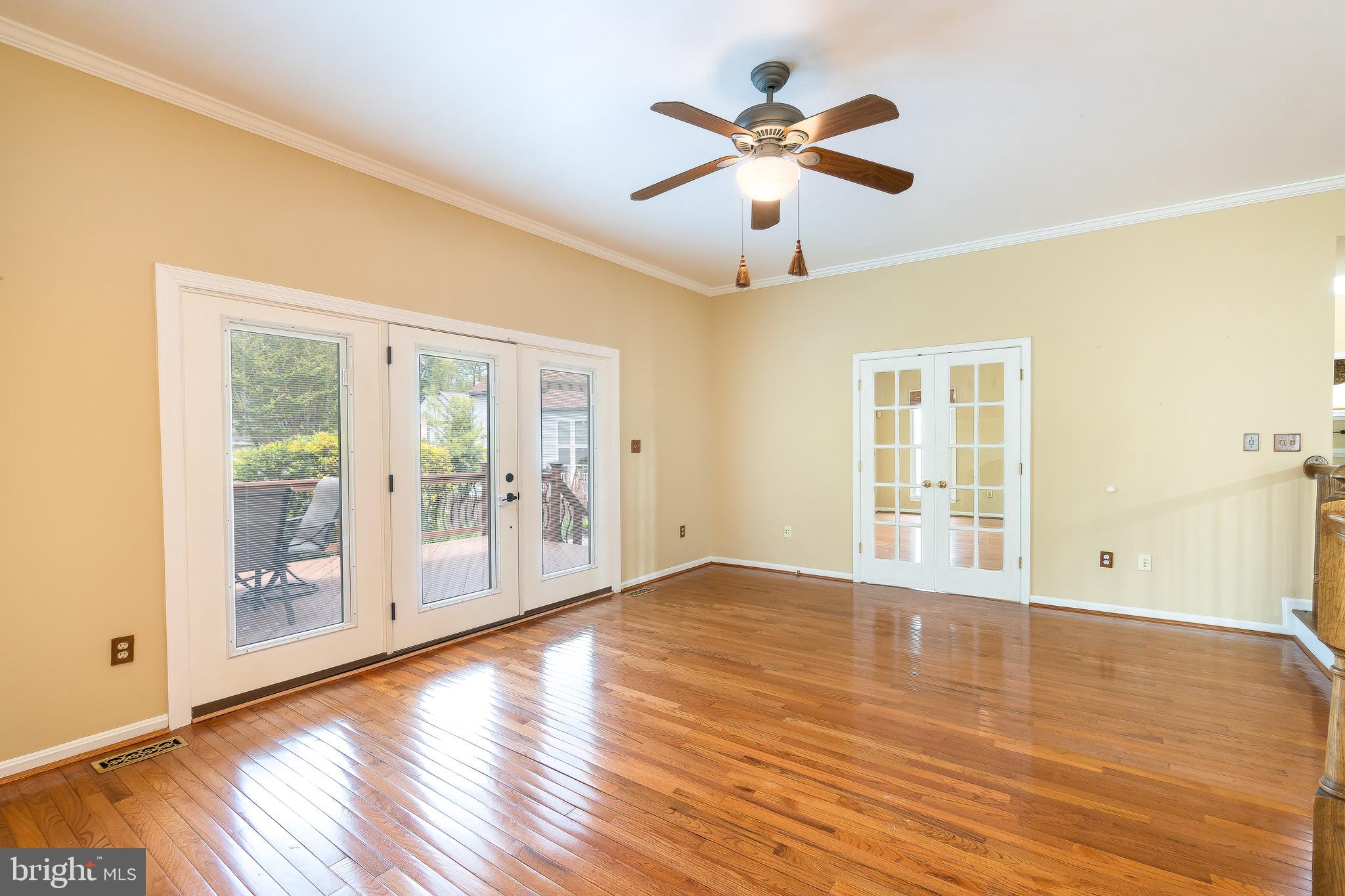 SEVEN OAKS - Residential Lease