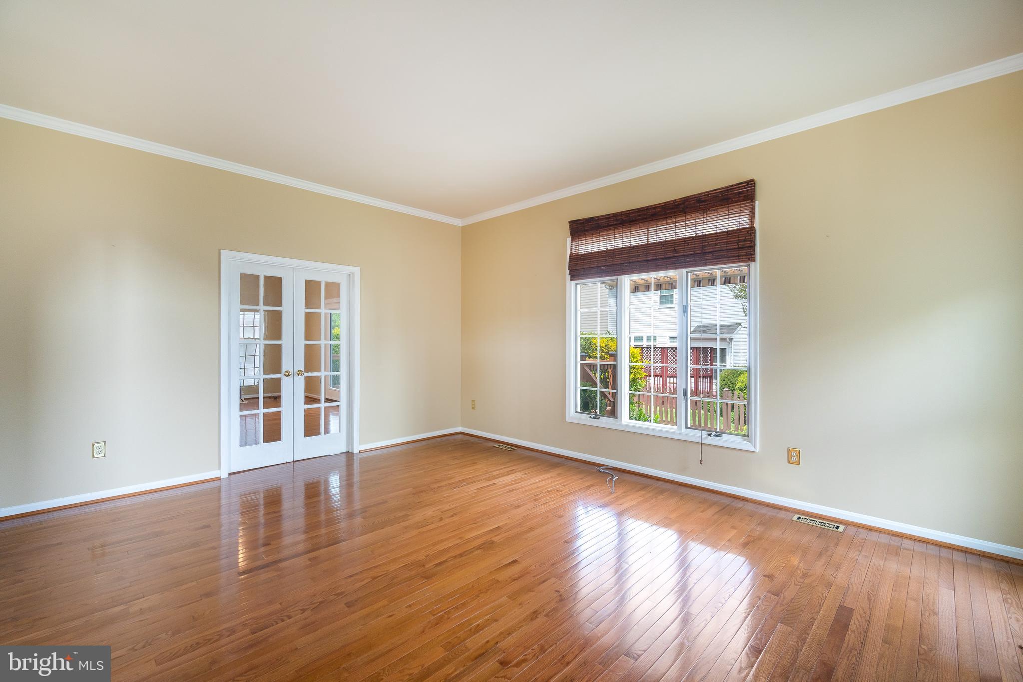 SEVEN OAKS - Residential Lease