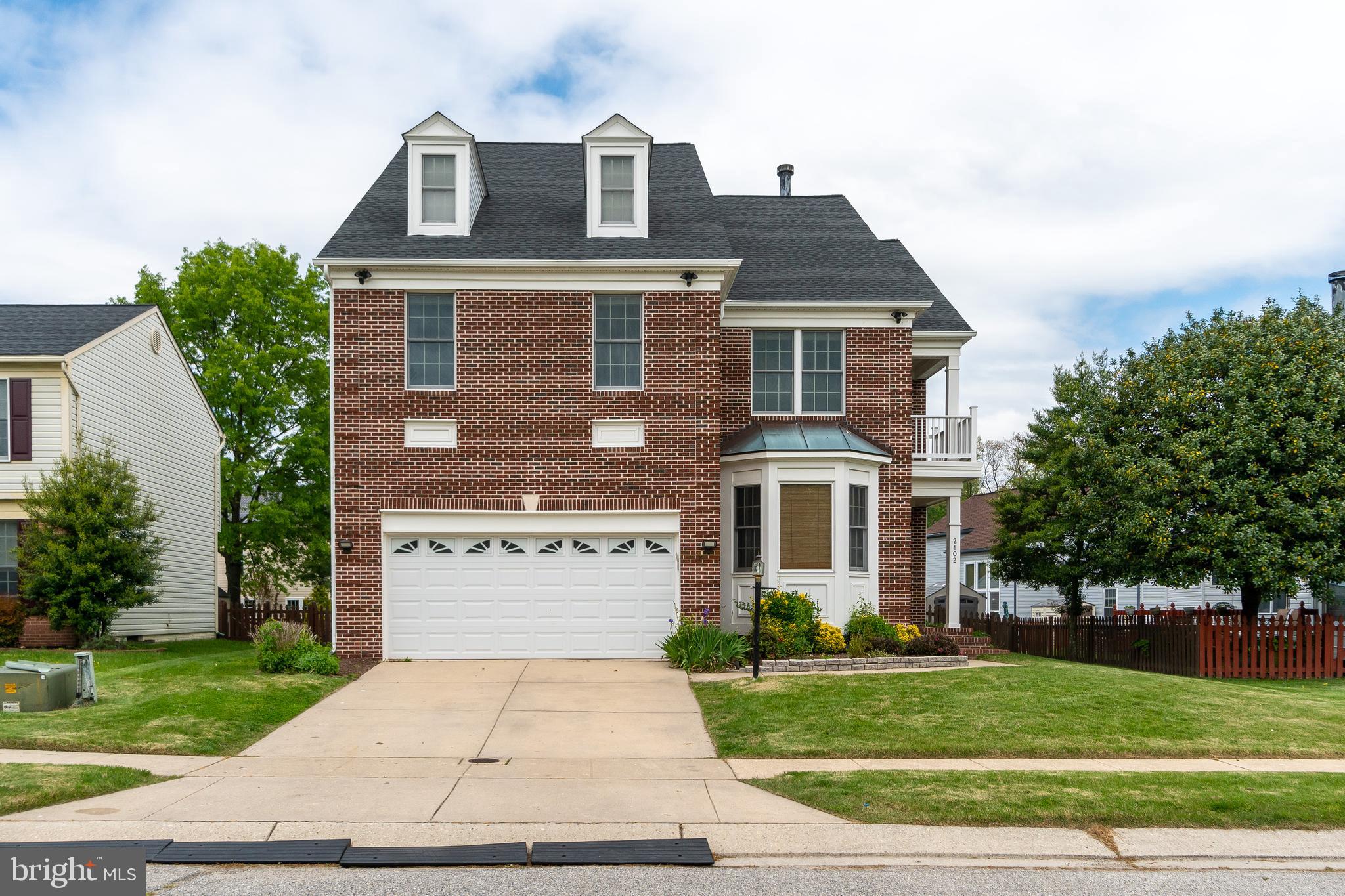 SEVEN OAKS - Residential Lease