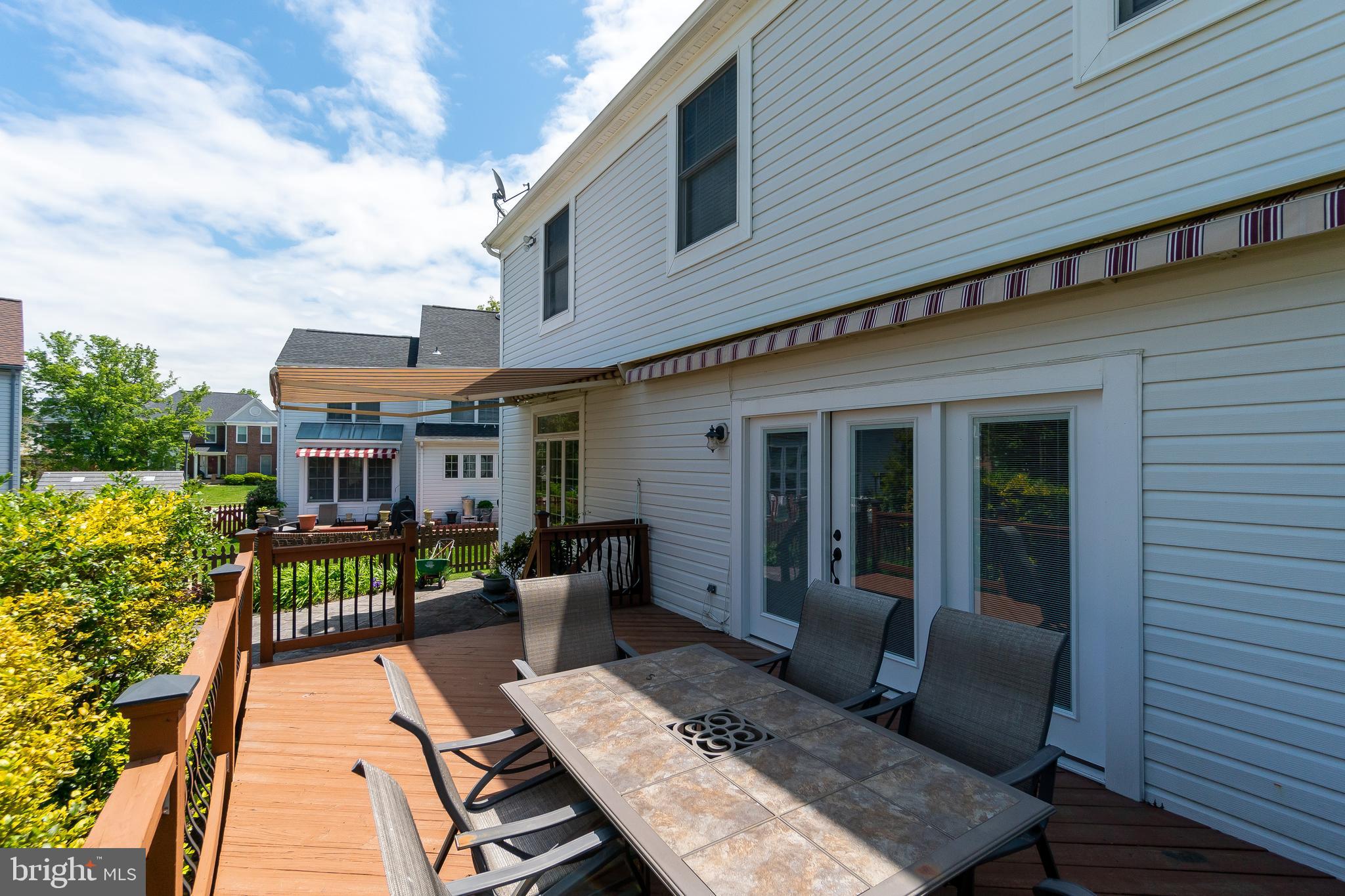 SEVEN OAKS - Residential Lease