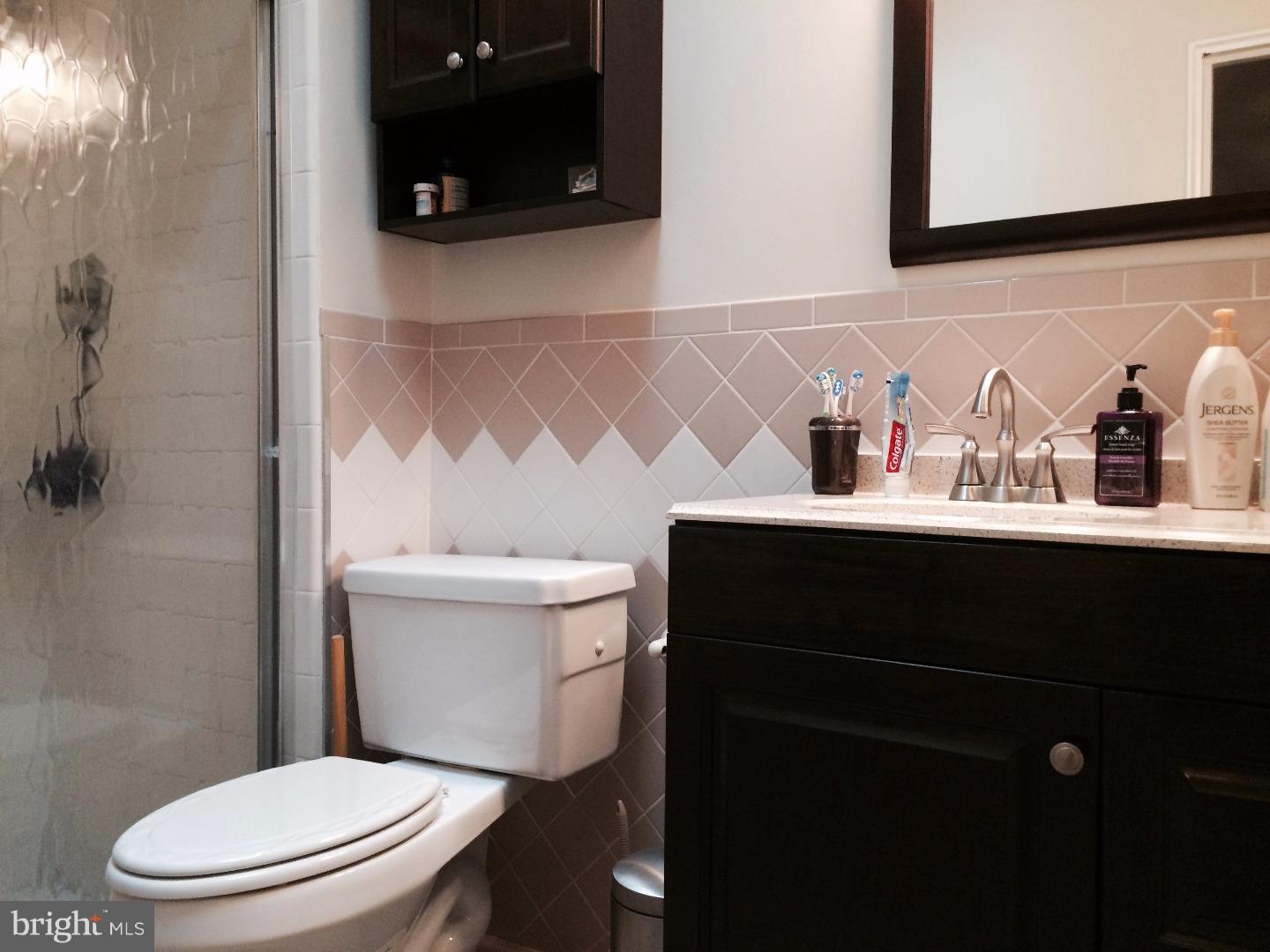 HOLME CIRCLE - Residential