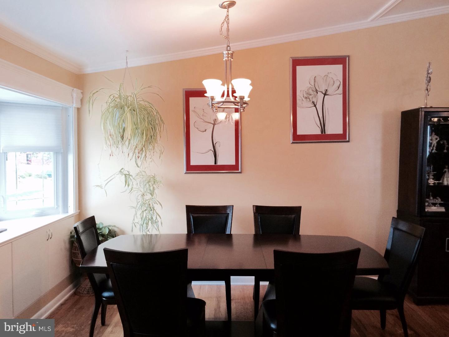 HOLME CIRCLE - Residential