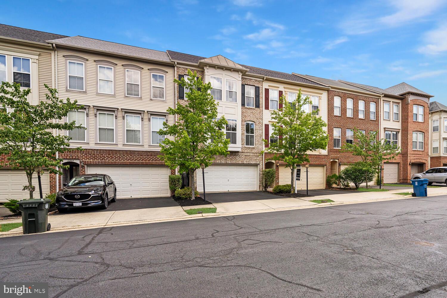 BRAMBLETON - Residential