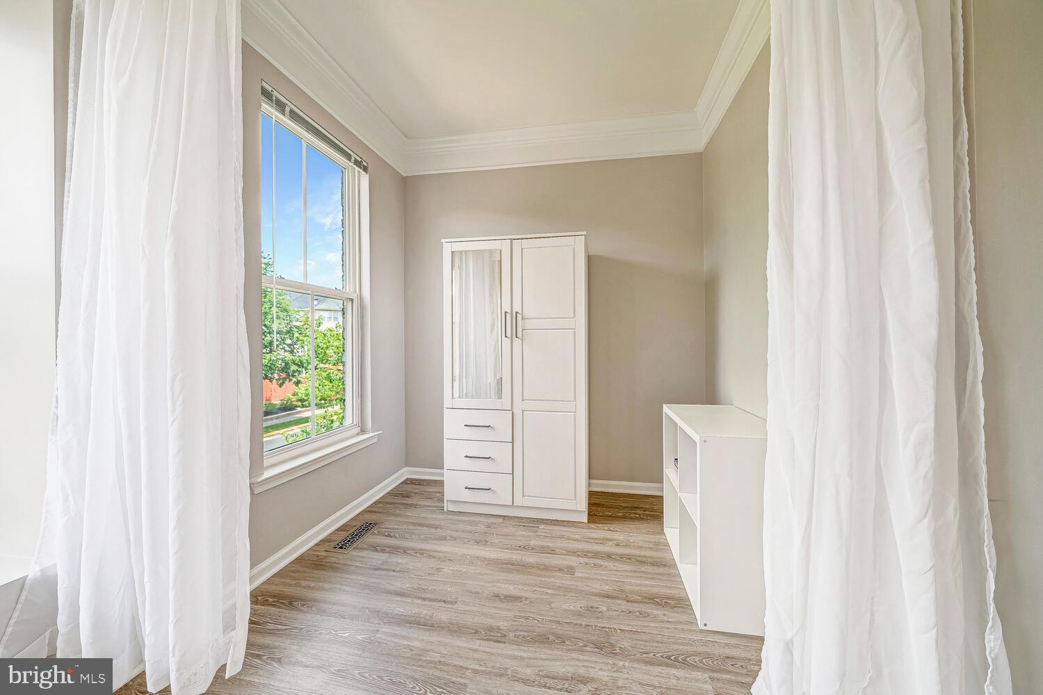 BRAMBLETON - Residential