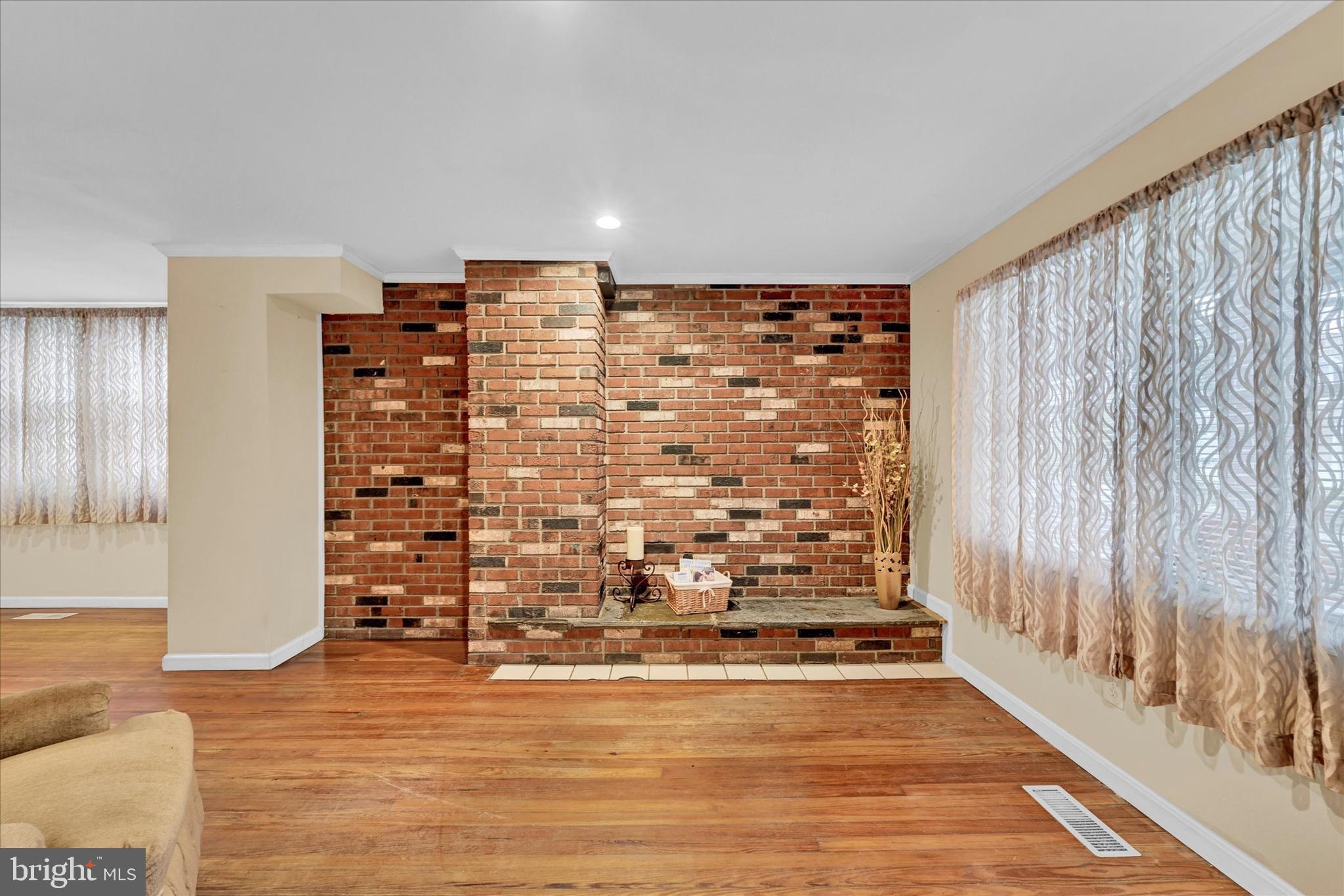 HAMILTON HEIGHTS - Residential