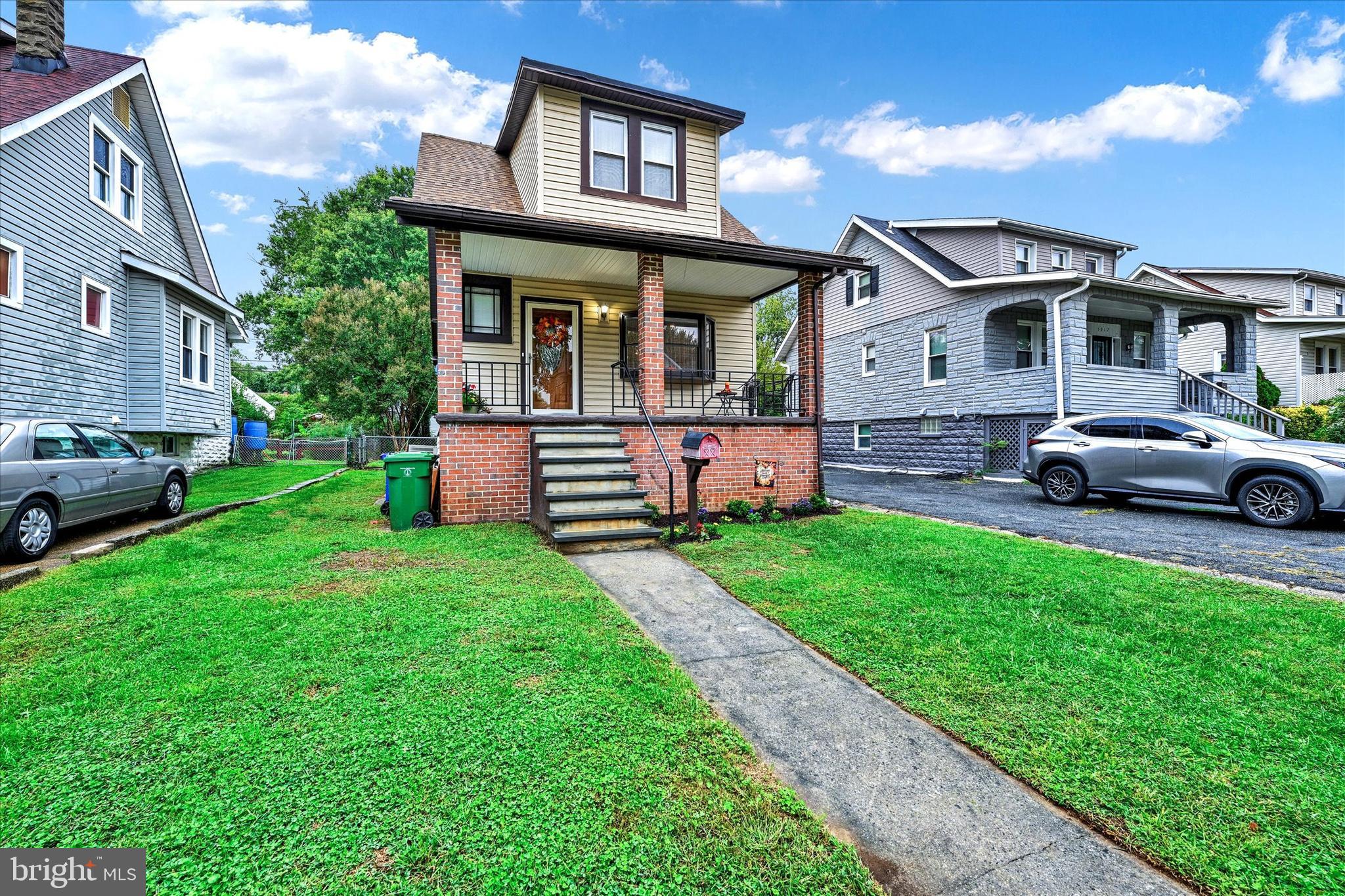 HAMILTON HEIGHTS - Residential