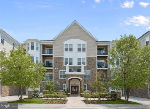 Condo For Sale - 605 Quarry View Court #301<br/> REISTERSTOWN, MD 21136