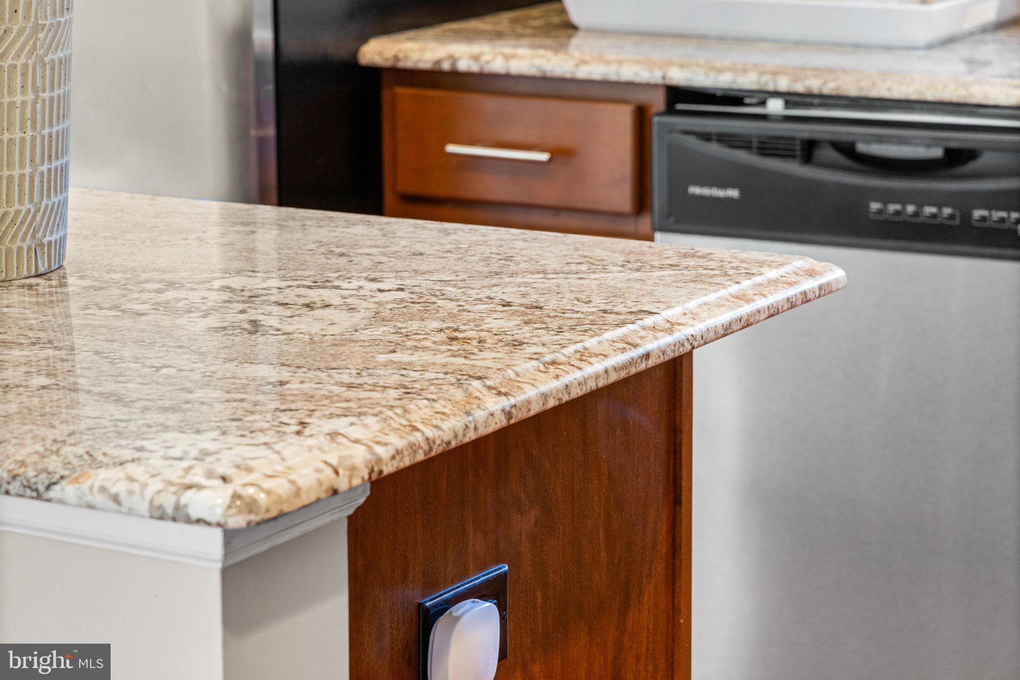 SHELBOURNE RIDGE - Residential