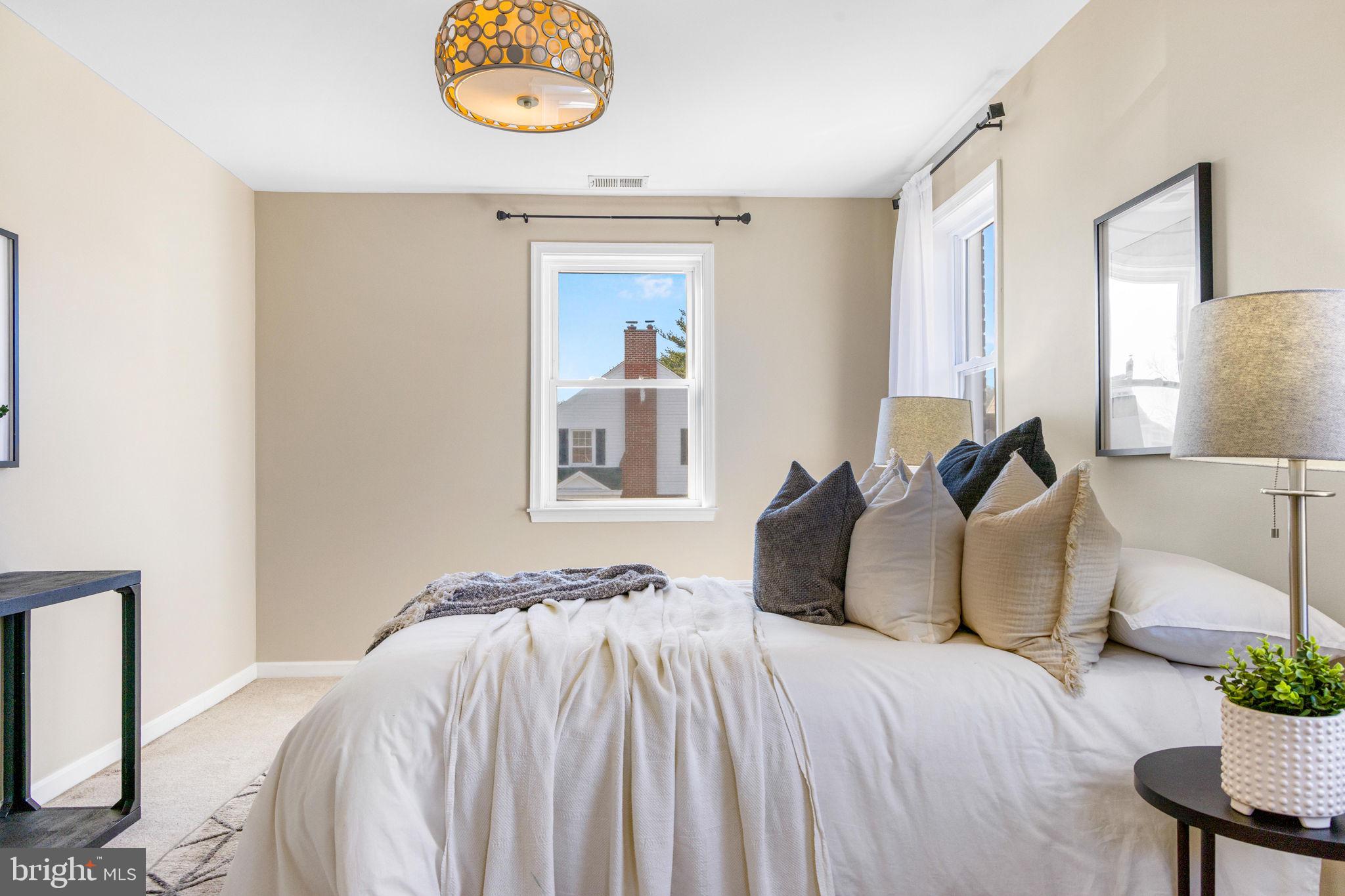 SHELBOURNE RIDGE - Residential