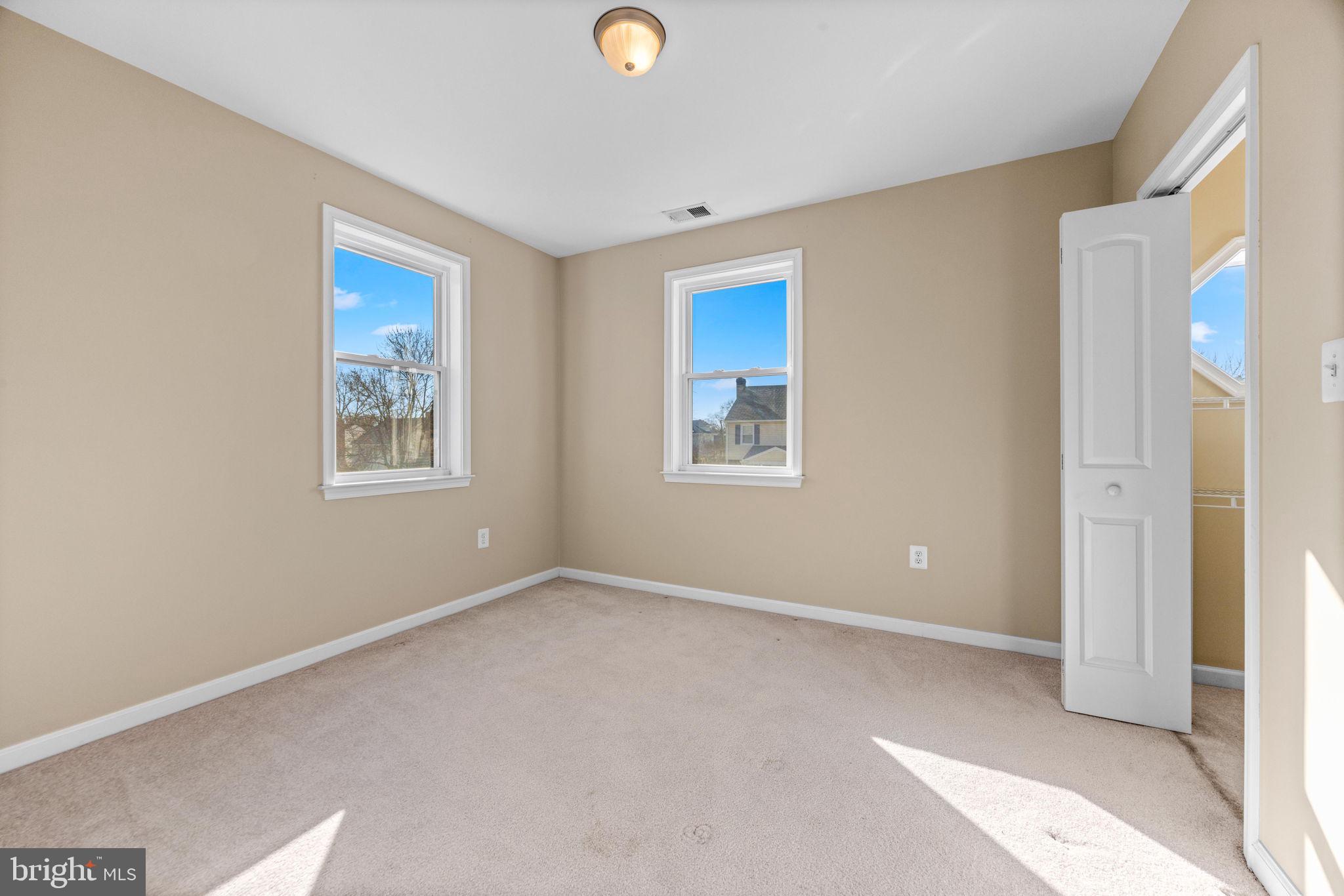 SHELBOURNE RIDGE - Residential