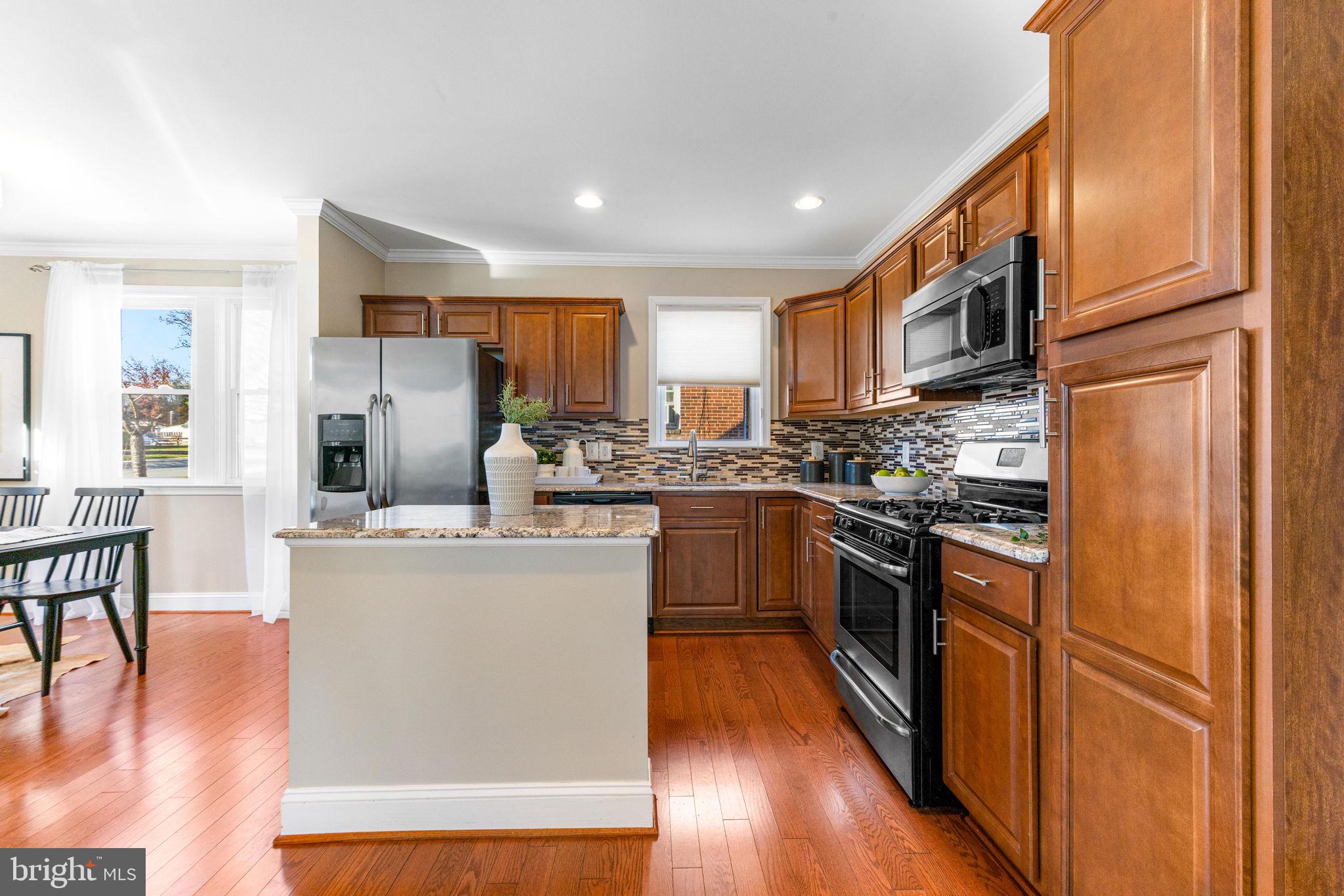 SHELBOURNE RIDGE - Residential