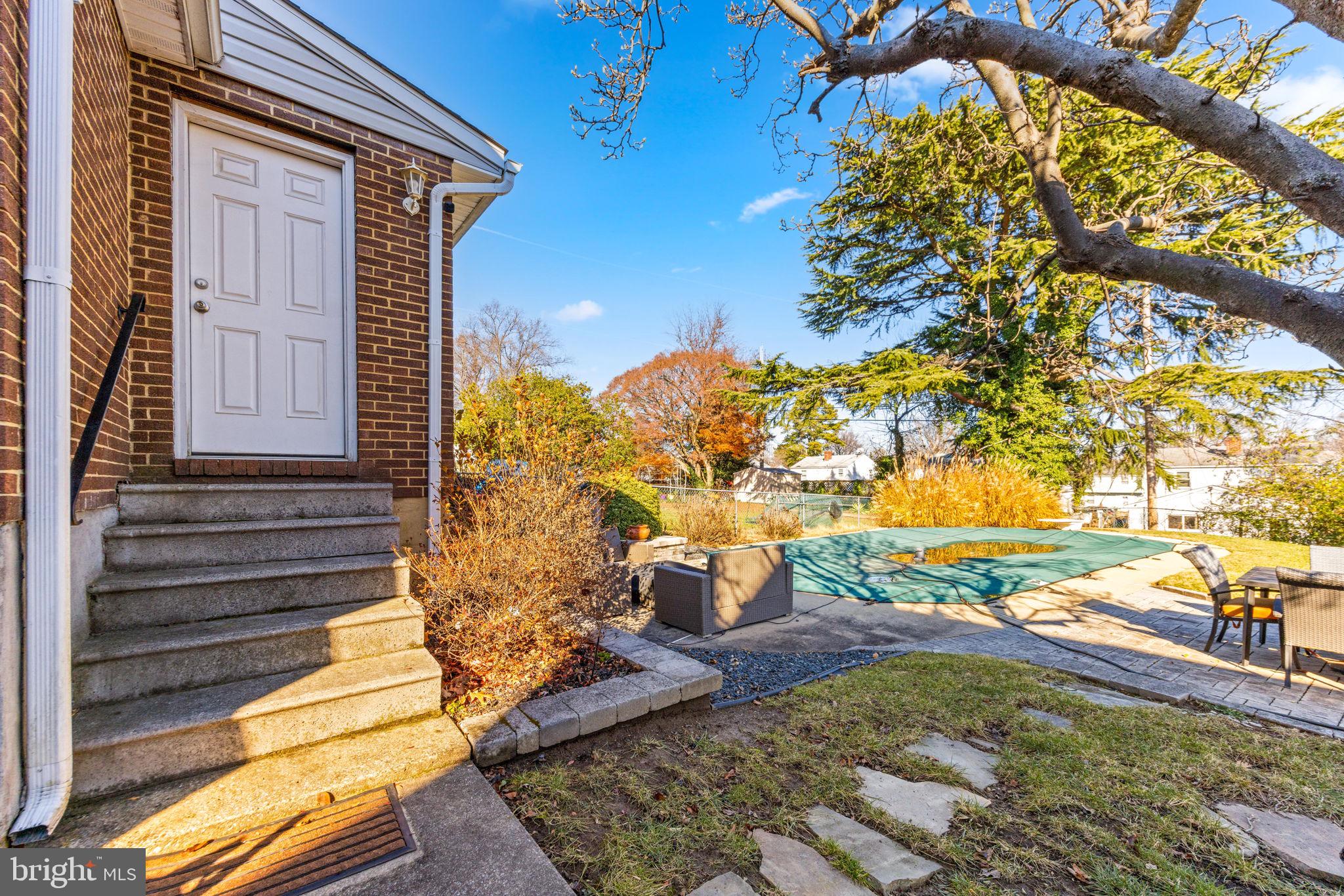 SHELBOURNE RIDGE - Residential