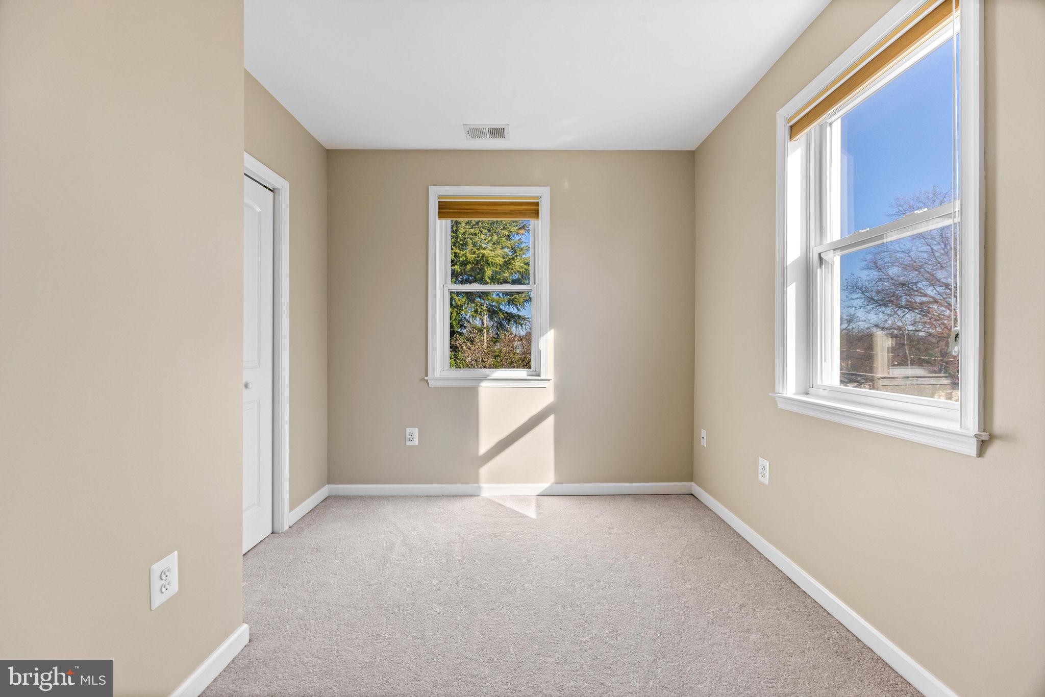 SHELBOURNE RIDGE - Residential