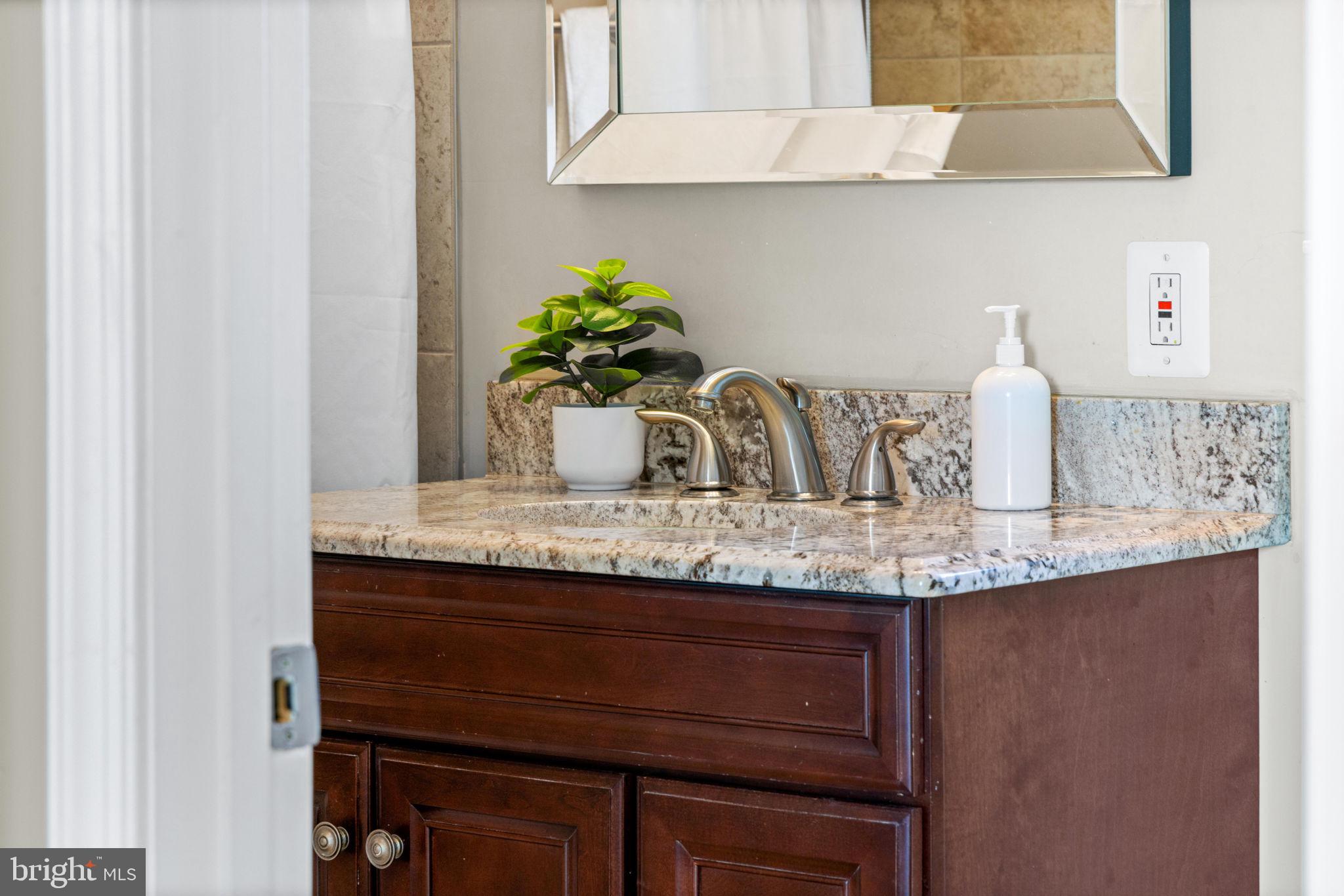 SHELBOURNE RIDGE - Residential