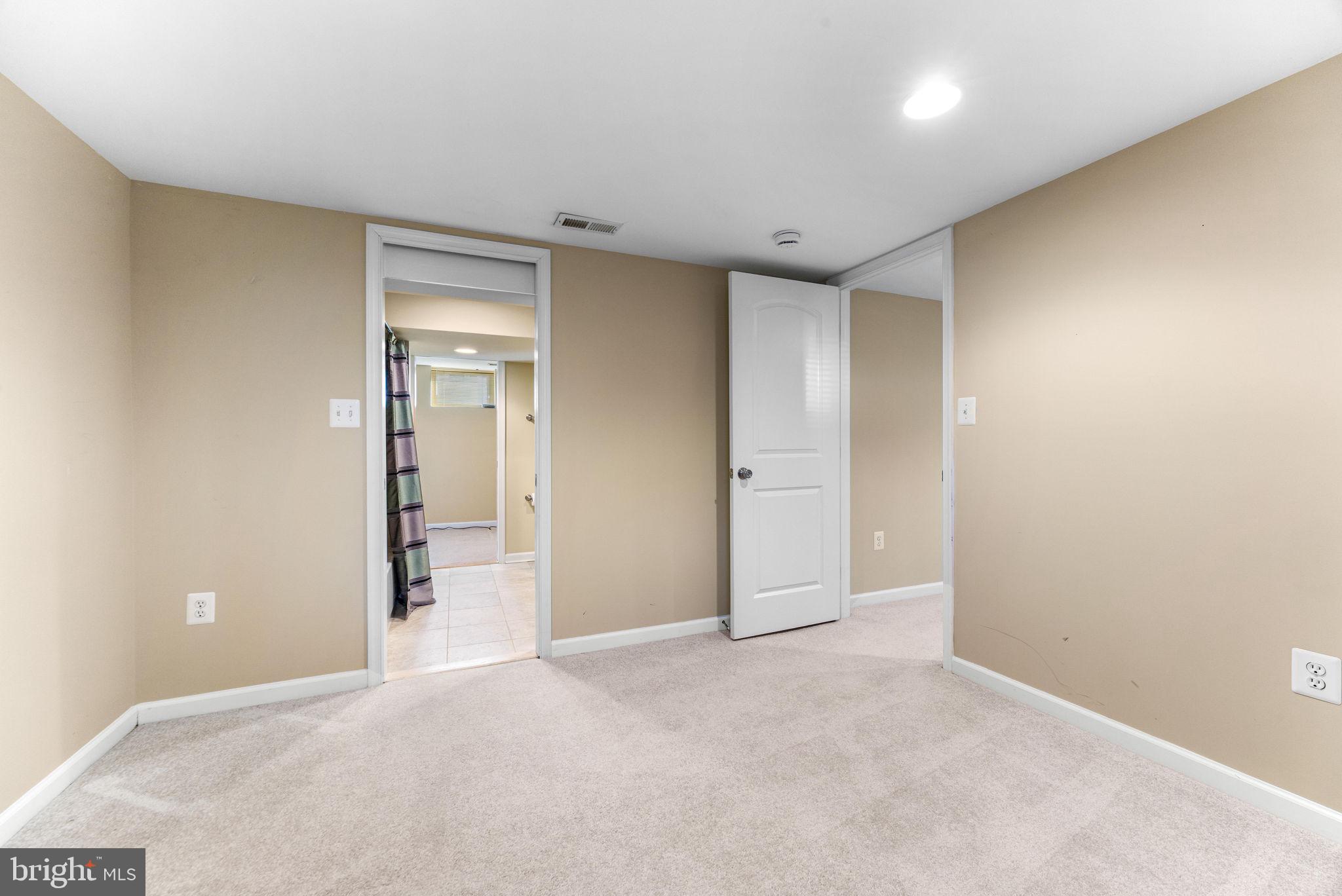 SHELBOURNE RIDGE - Residential