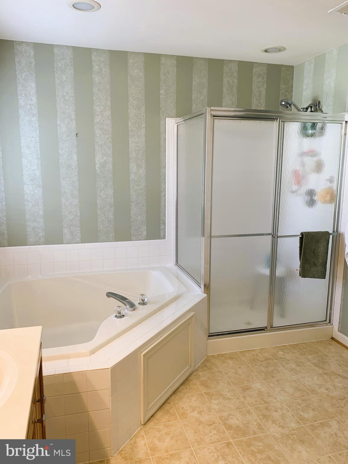 WALNUT RIDGE - Residential