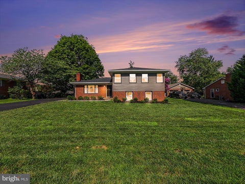 Photo of 8904 Early Street, MANASSAS, VA 20110 (MLS # VAMN2011404)