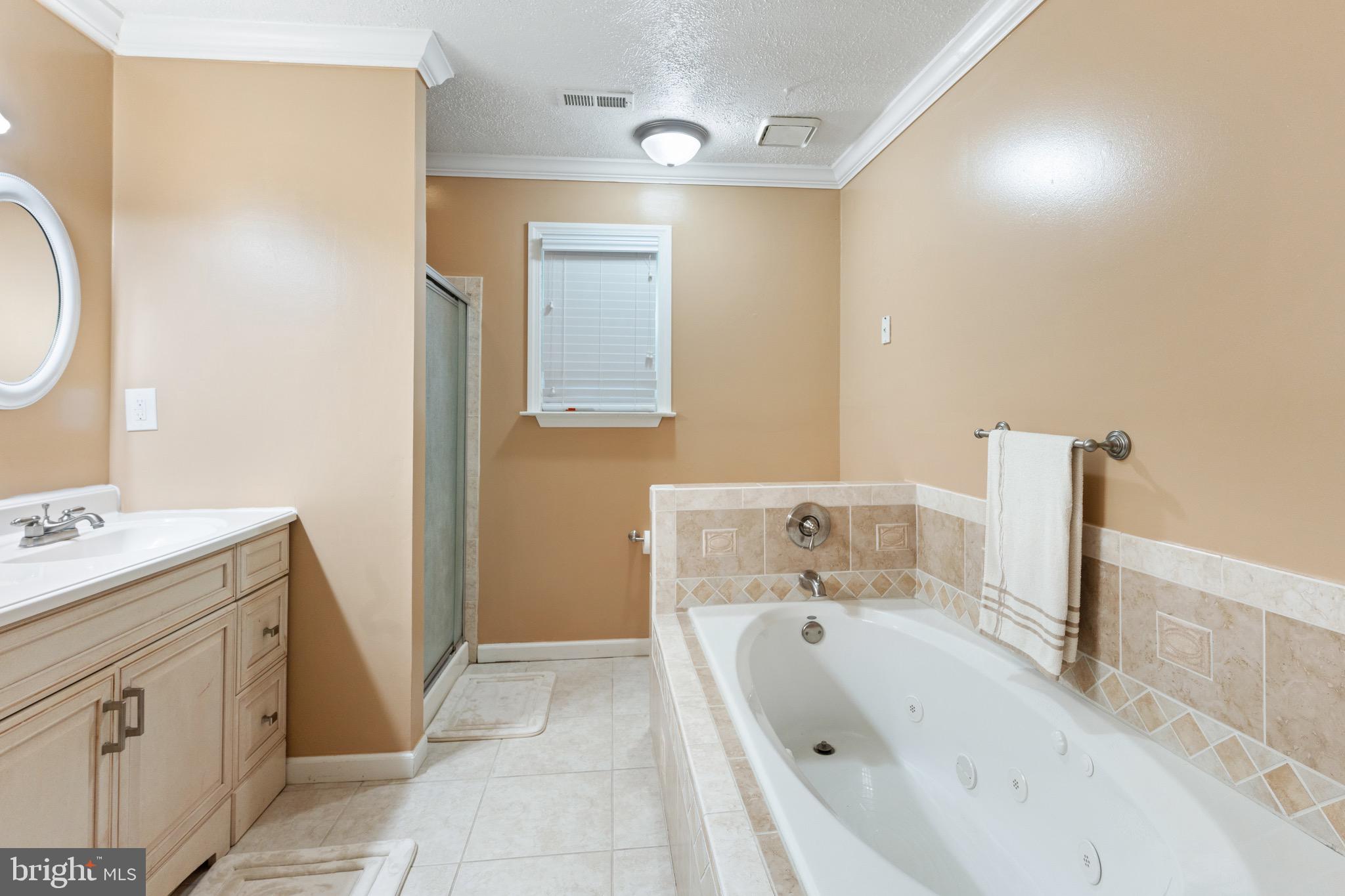 LANCASTER - Residential