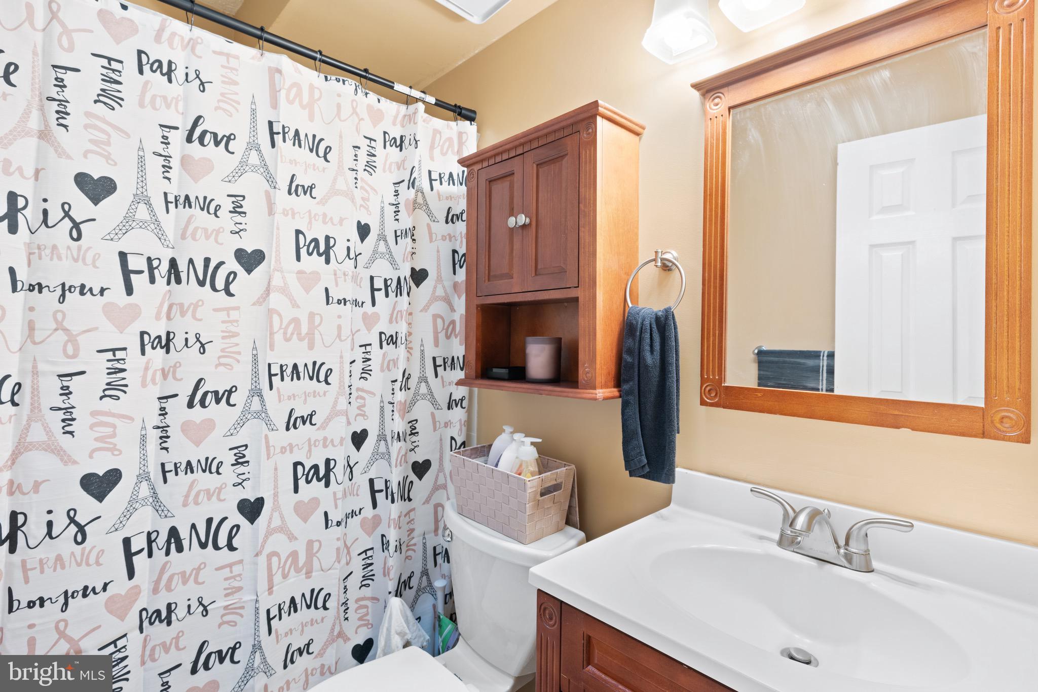 LANCASTER - Residential