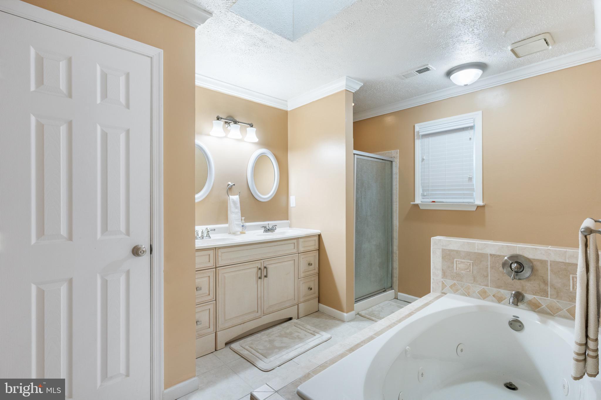 LANCASTER - Residential