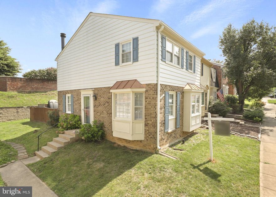 Charming, fully updated 3 Bedroom, 2.5 Bath end unit townhome in the sought-after Twinbrook community! This inviting home features hardwood floors throughout home and plentiful natural light. Main level includes a spacious updated kitchen with beautiful new counter tops and matching backsplash, living room and dining area. Step outside to relax on the beautiful (low maintenance!) paver patio. Fully fenced backyard. Upper level includes an en suite primary plus two additional bedrooms and full bath. Finished basement includes a room perfect for an office, laundry room with sink, and spacious living room with cozy wood burning fireplace.  Home includes TWO parking spaces. Commuters dream, minutes to the VRE in Burke, I495, GMU, bus stop and commuter lots. Community Amenities include: assigned parking (2 spaces), tot lots, outdoor pool and basketball courts.  **OFFER DEADLINE** Monday July 31st 10am