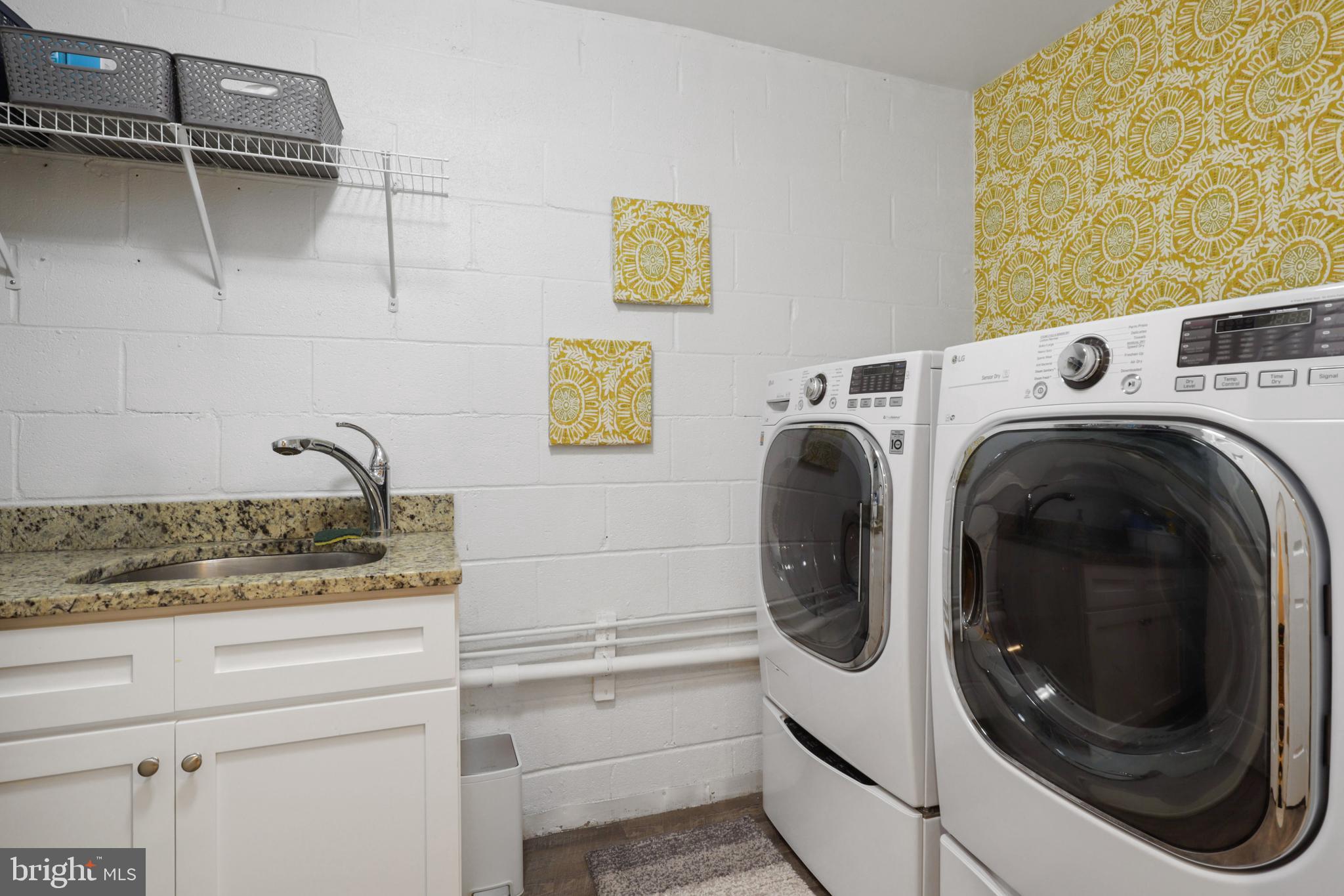 TWINBROOK - Residential