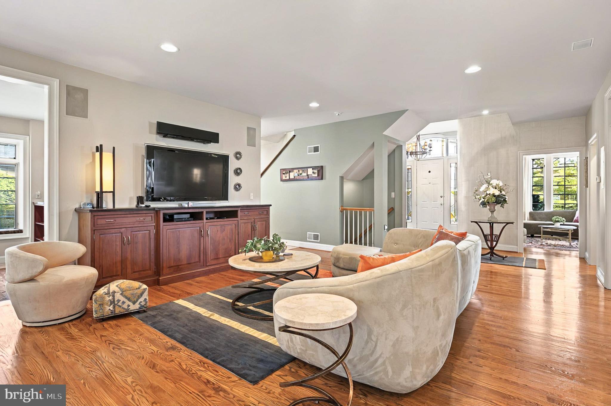 826 BENT CREEK DRIVE