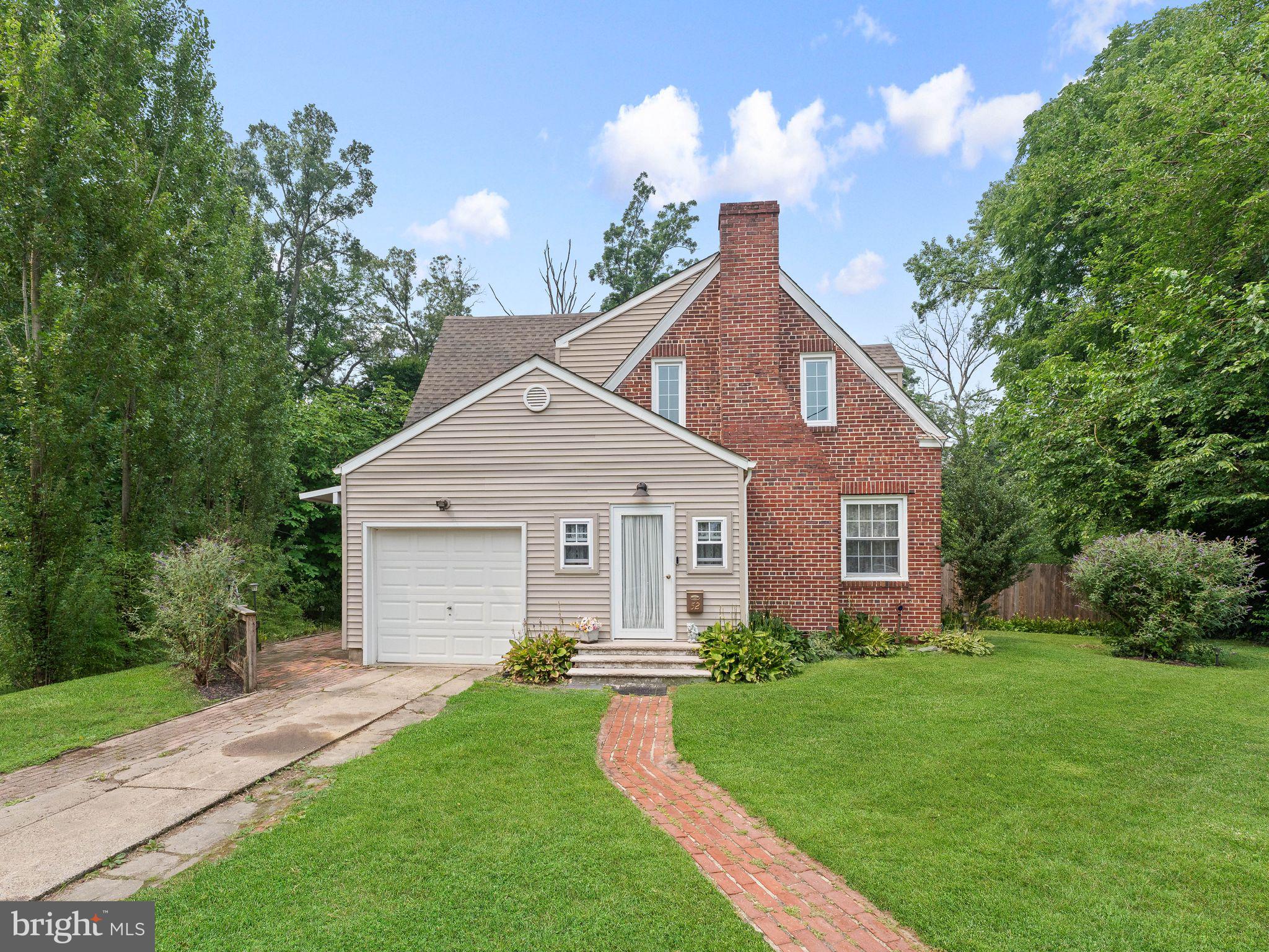 52 DEVON ROAD