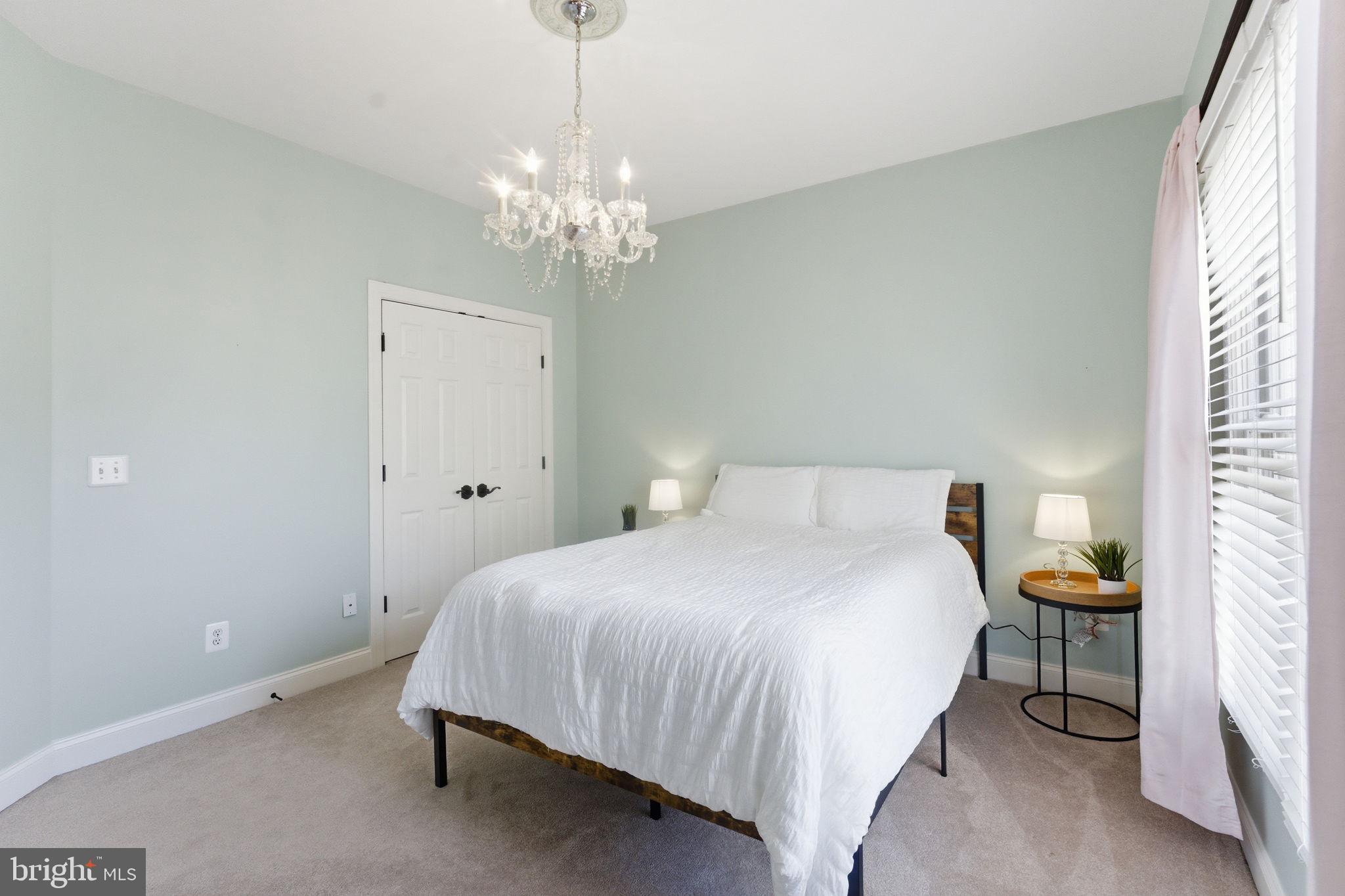 PIEDMONT - Residential