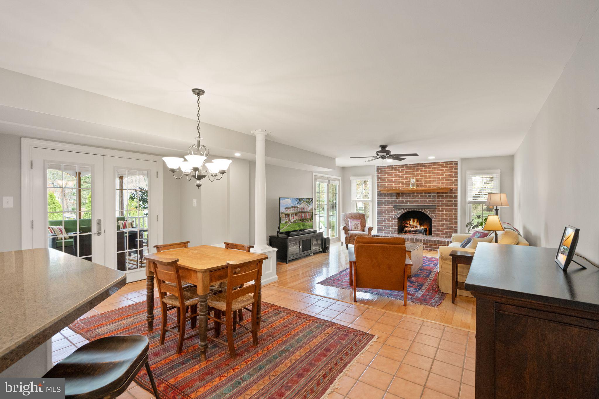 ASHBURN FARM - Residential