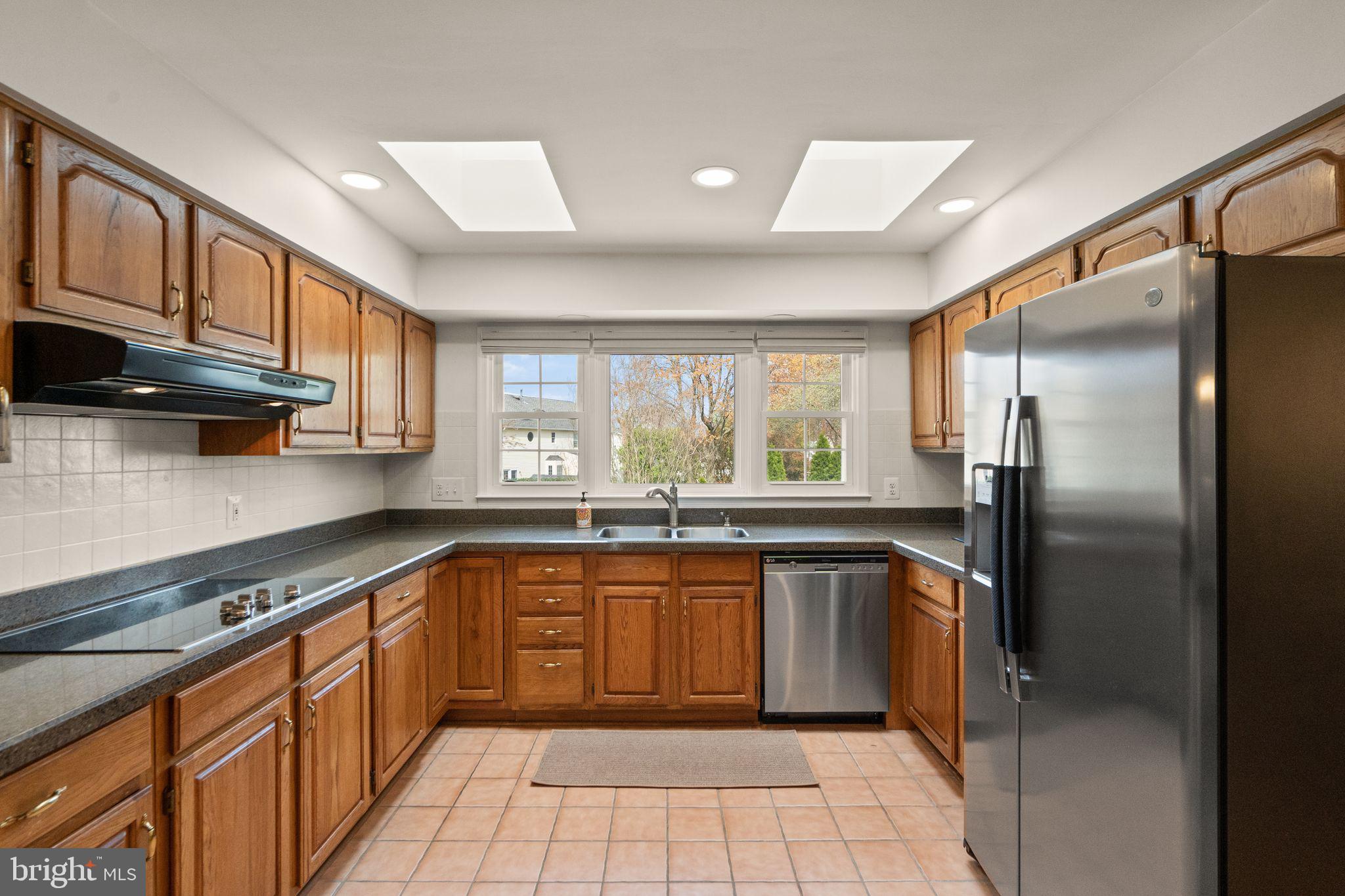 ASHBURN FARM - Residential