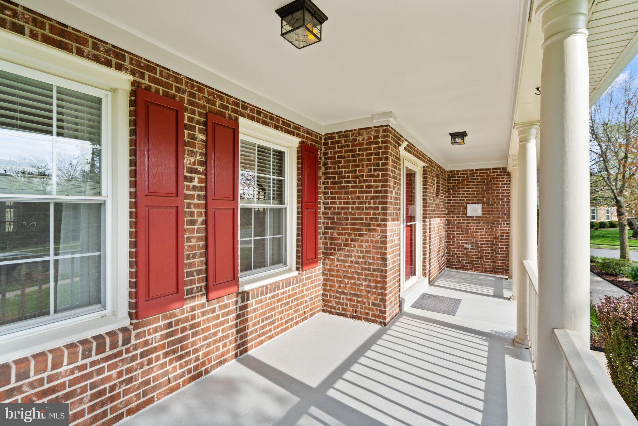 ASHBURN FARM - Residential