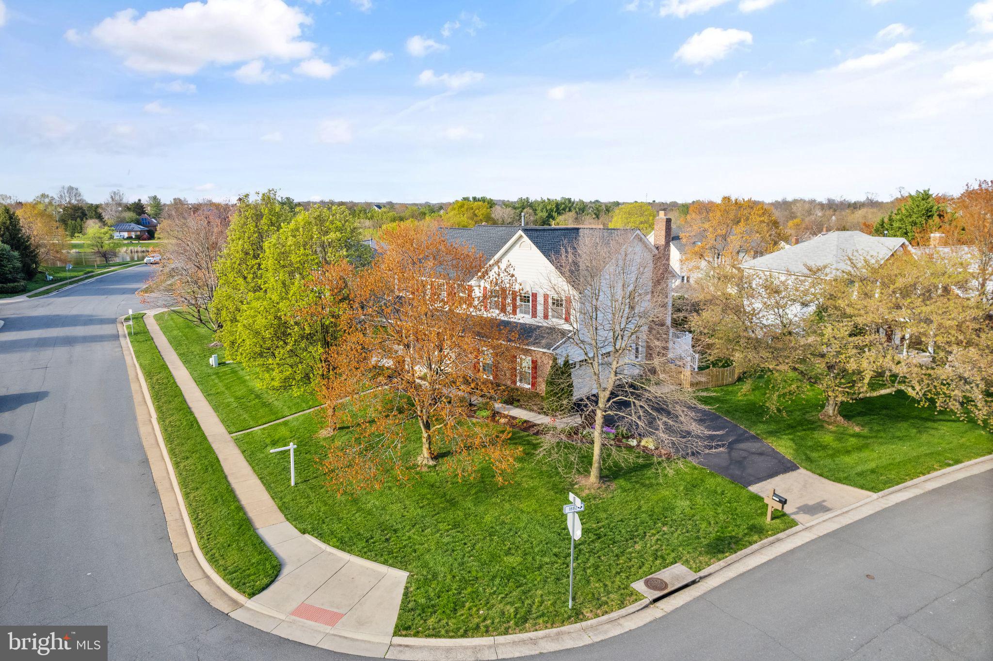 ASHBURN FARM - Residential