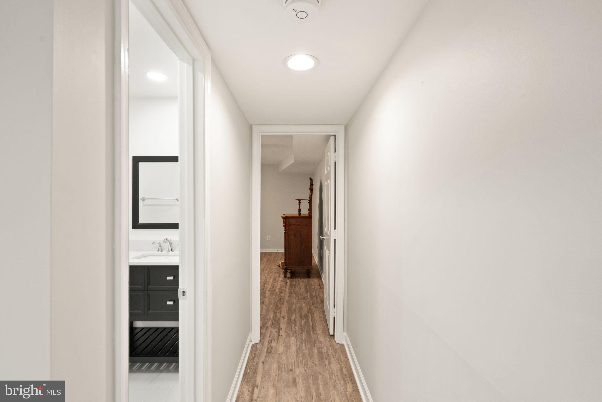 ASHBURN FARM - Residential