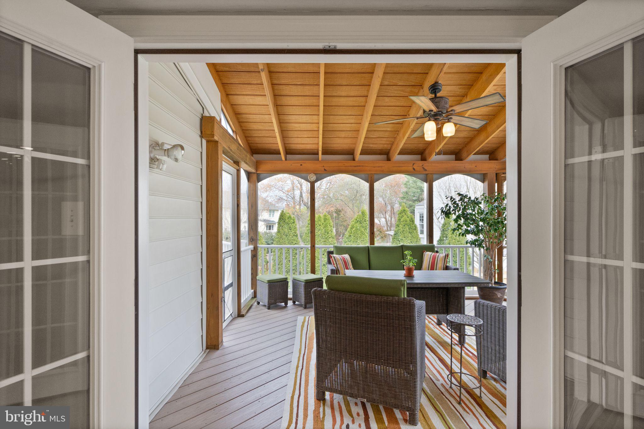 ASHBURN FARM - Residential