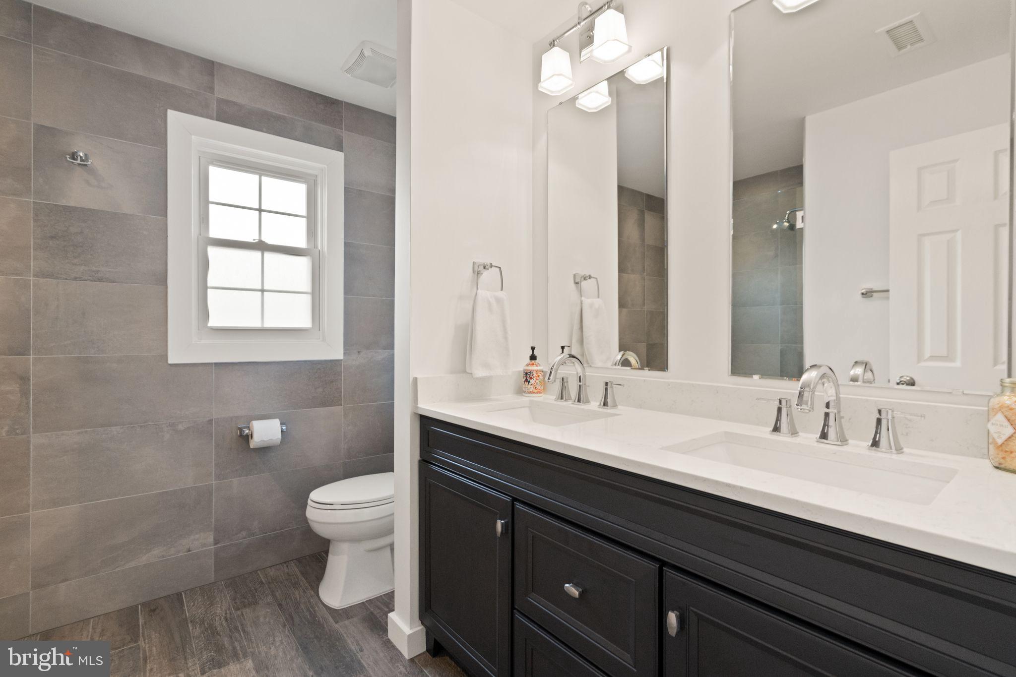 ASHBURN FARM - Residential