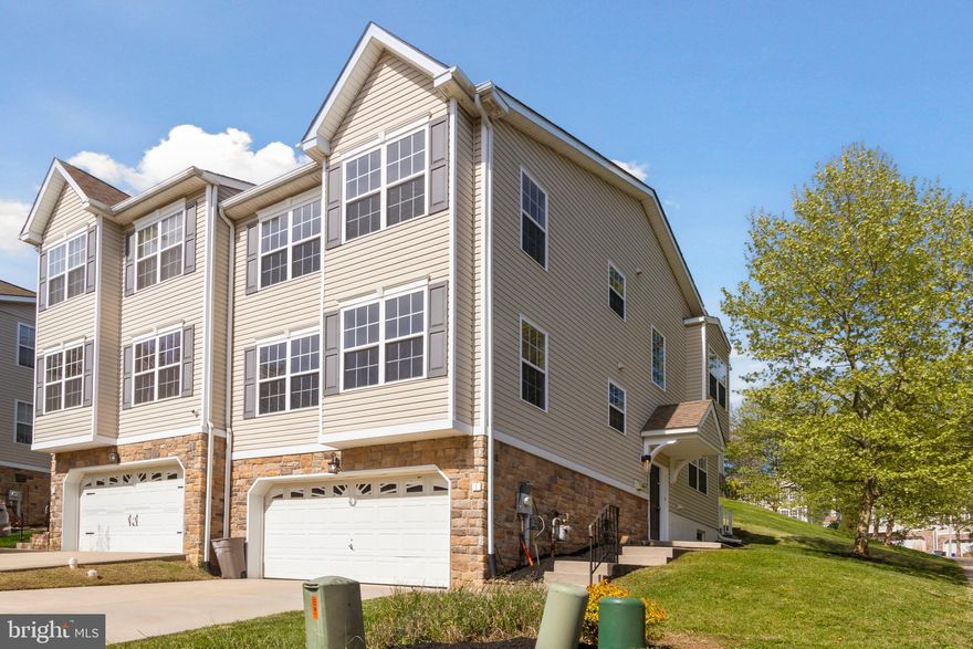 Newer Construction/Rare Find Drexel Hill Twin Townhome. Modern inviting bright and sun filled open floorplan with 3 or 4 Bedroom possibilities. Beautiful and spacious Brighton model (End of Block unit- No neighbor on 1 side) is located on a cul-de-sac of the Valley View Twin homes in Drexel Hill with over 2,000+/- sq. ft of high ceilings and open living space. Recent updates include new stainless steel appliances, custom and blended paintwork, granite counters, detailed ceramic tile backsplash, carpeting, Luxury vinyl tile and more. Large Living Room and Dining Room Combination plus a Family room area with sliding patio doors to the upgraded exterior deck. Eat-in Kitchen with Island, rows of additional cabinets, Hardwood flooring and new Appliances. Features a large Master Bedroom/Master bath, additional 2 Bedrooms and Hall bath. Total 2.5 baths (Possible 4th Bdrm) 2-car built-in garage, off street parking, washer/dryer utility room, Gas utilities. Lower Level offers the perfect get away, office, hobby area, playroom space and possible 4th bedroom. Private but conveniently located near public transportation, schools, shopping, Universities, center city, major routes, I-95, Blue Route 476, 69th Street transportation hub, Sports Complexes and Phila. International Airport.