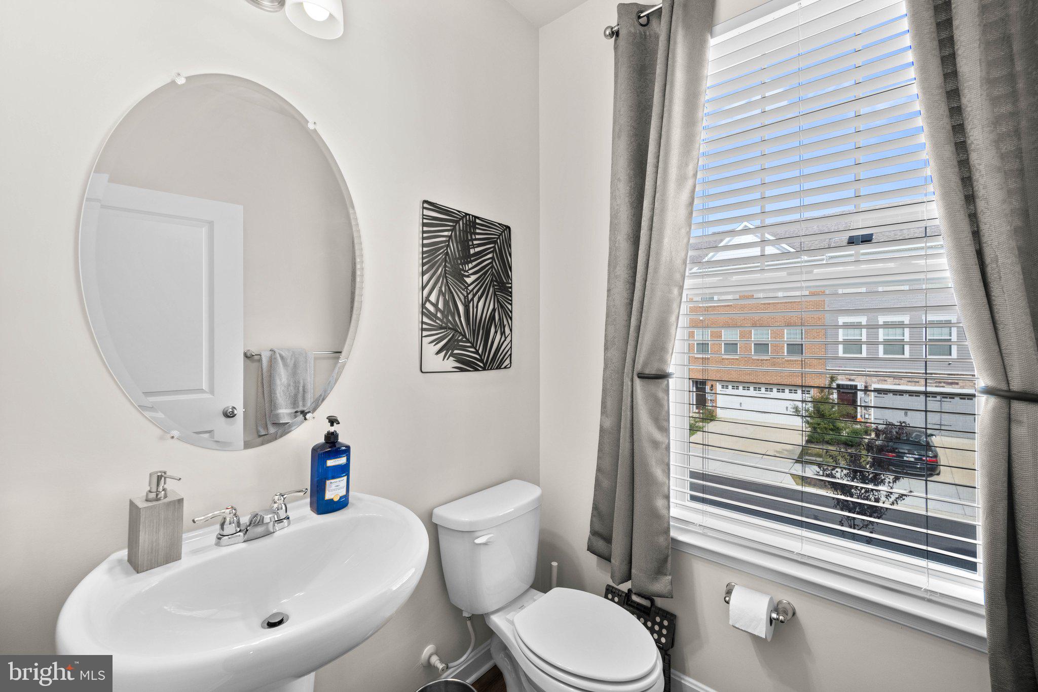 WOODMORE OVERLOOK - Residential