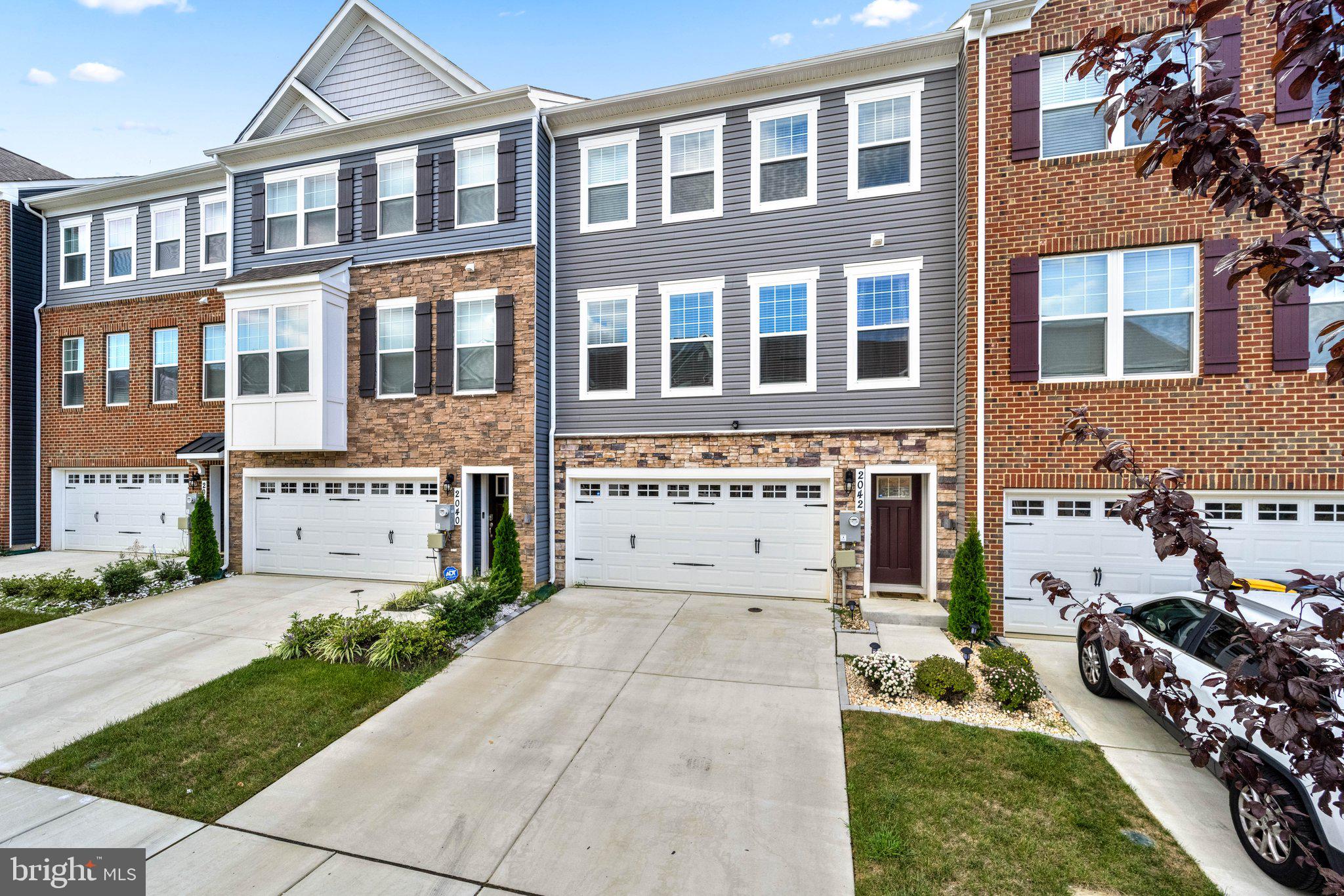 WOODMORE OVERLOOK - Residential