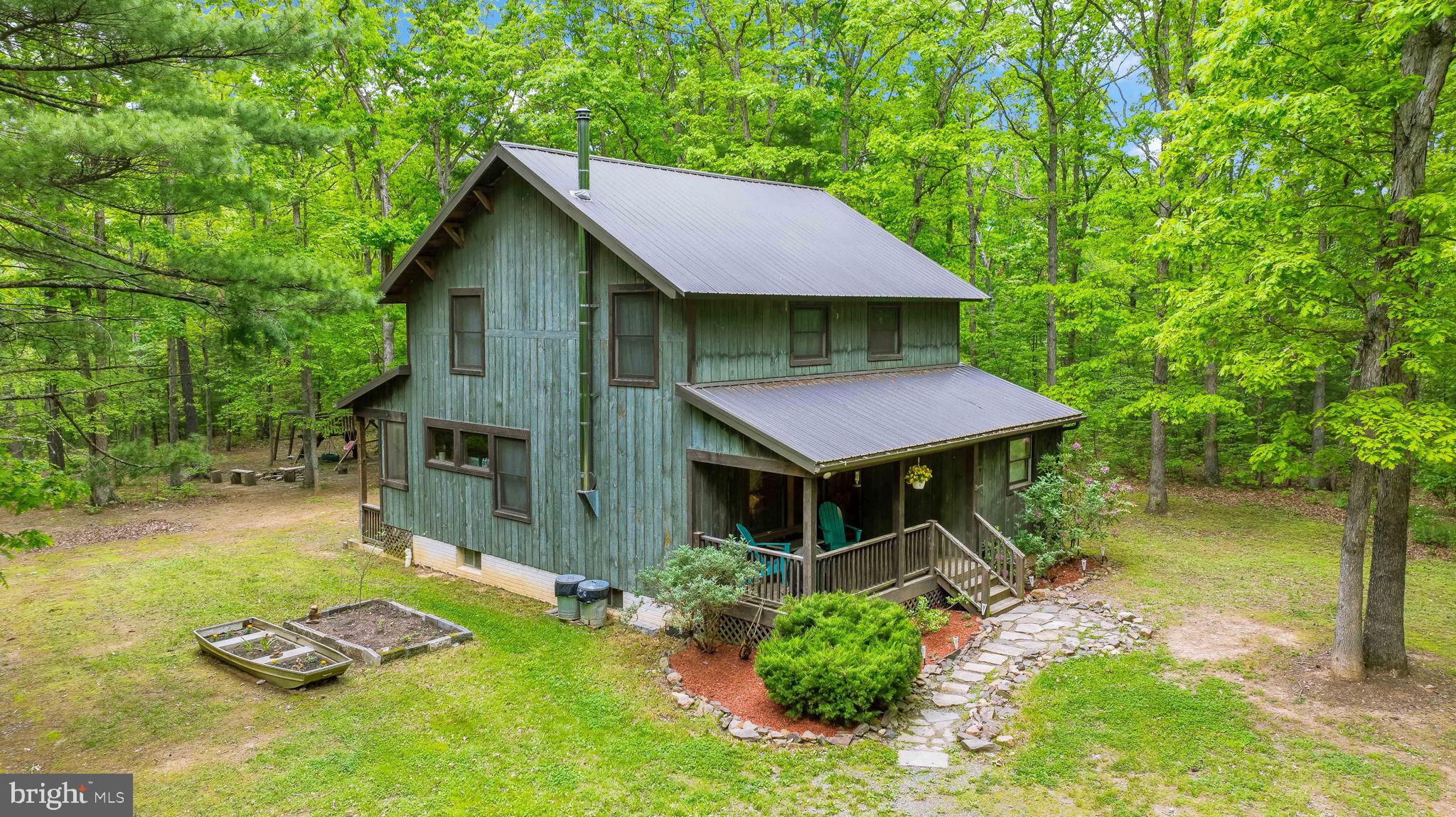 LAKE FERNDALE - Residential