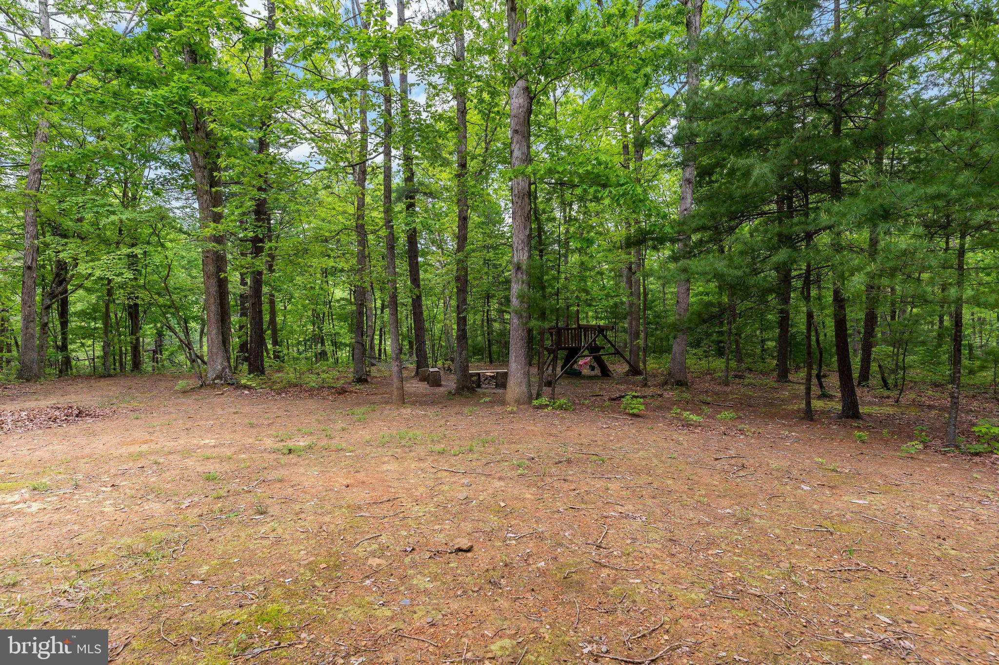 LAKE FERNDALE - Residential