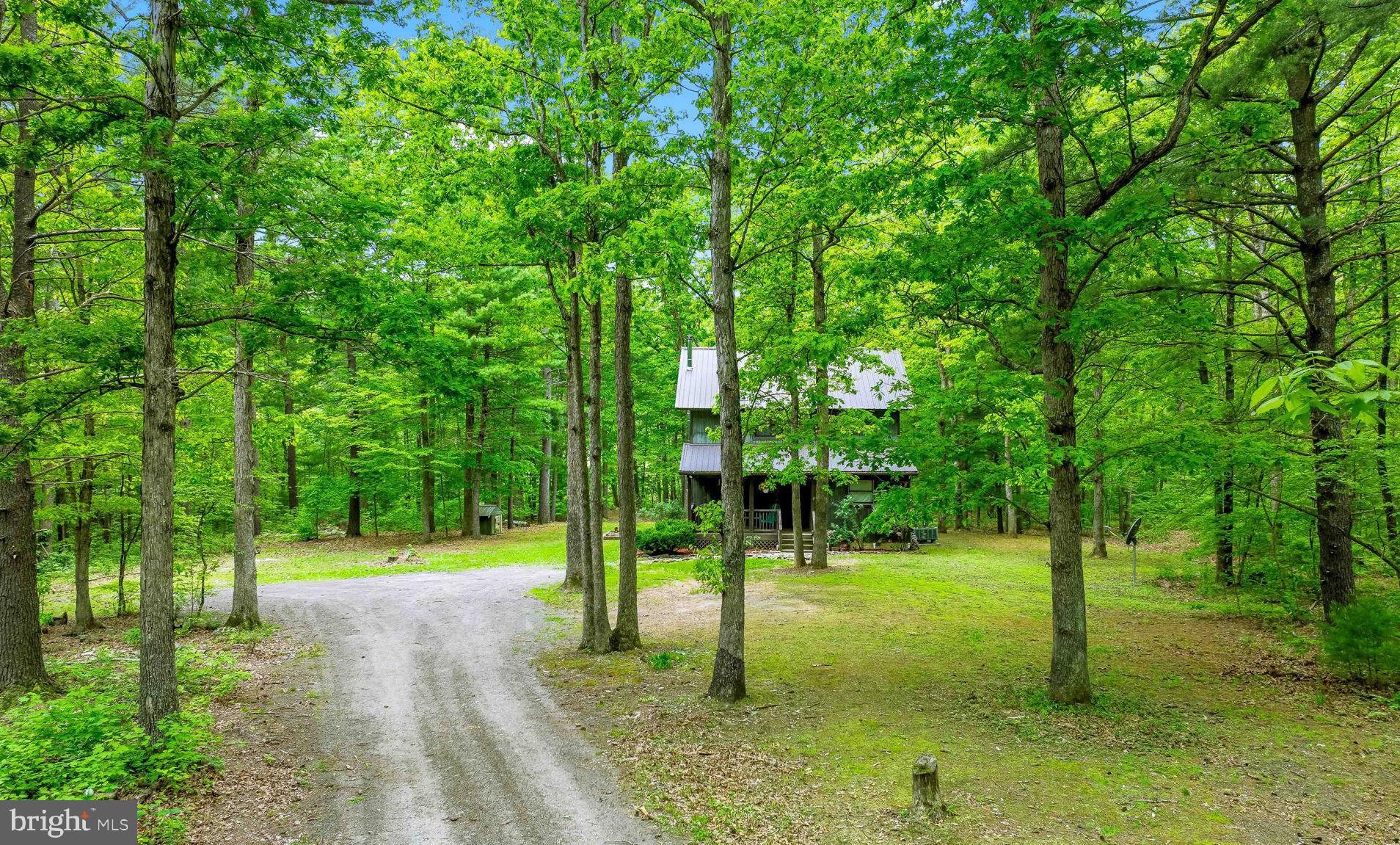 LAKE FERNDALE - Residential