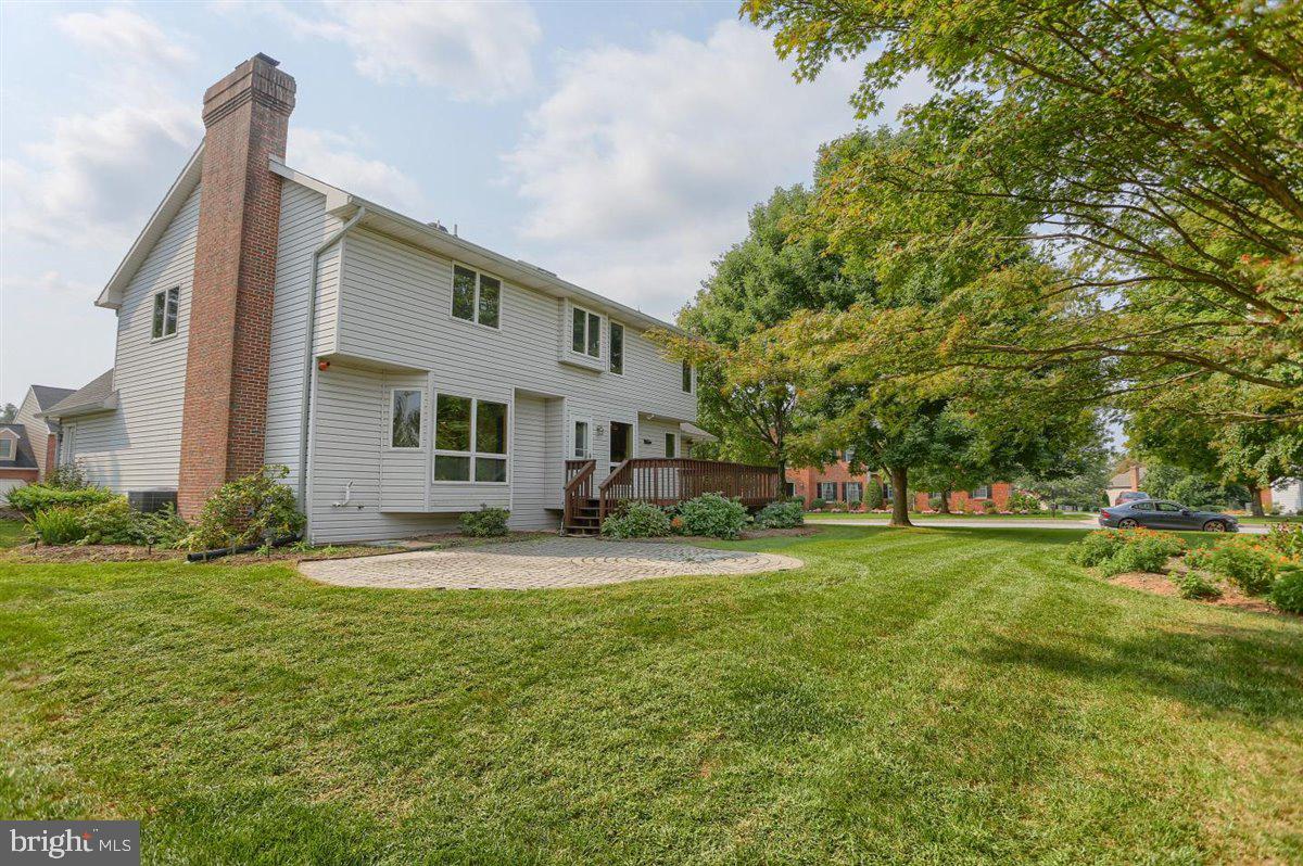 GREEN LANE MANOR - Residential