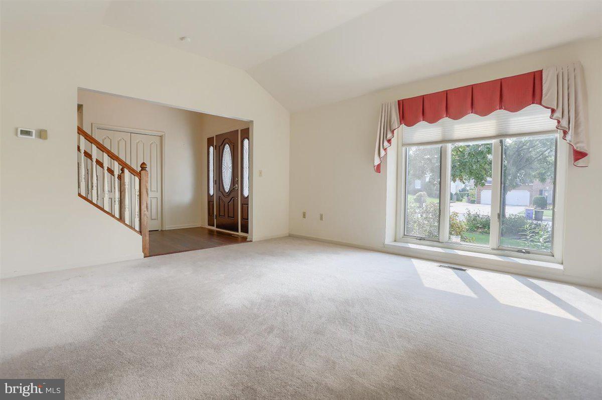 GREEN LANE MANOR - Residential