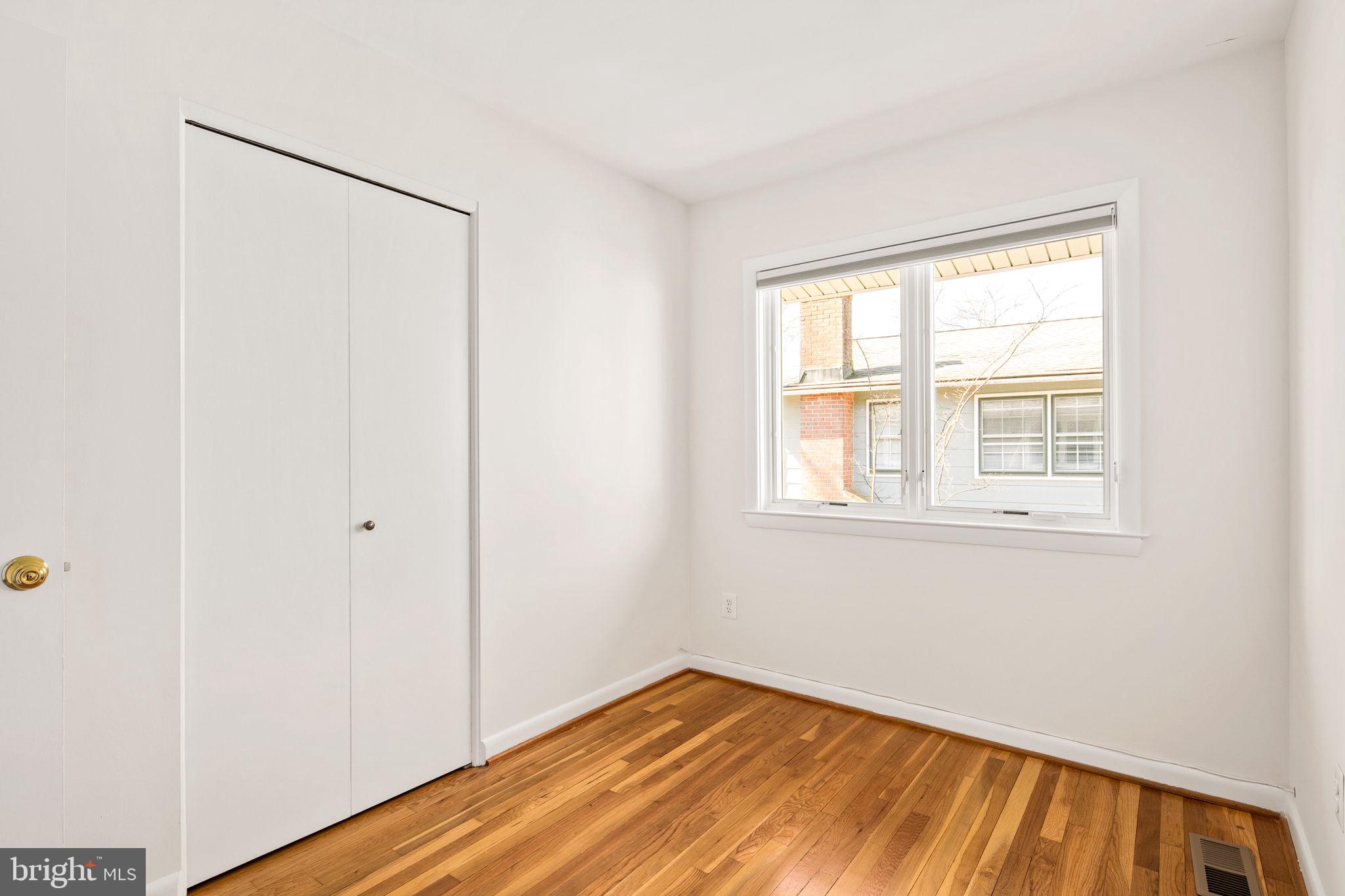 RIVERSIDE ESTATES - Residential