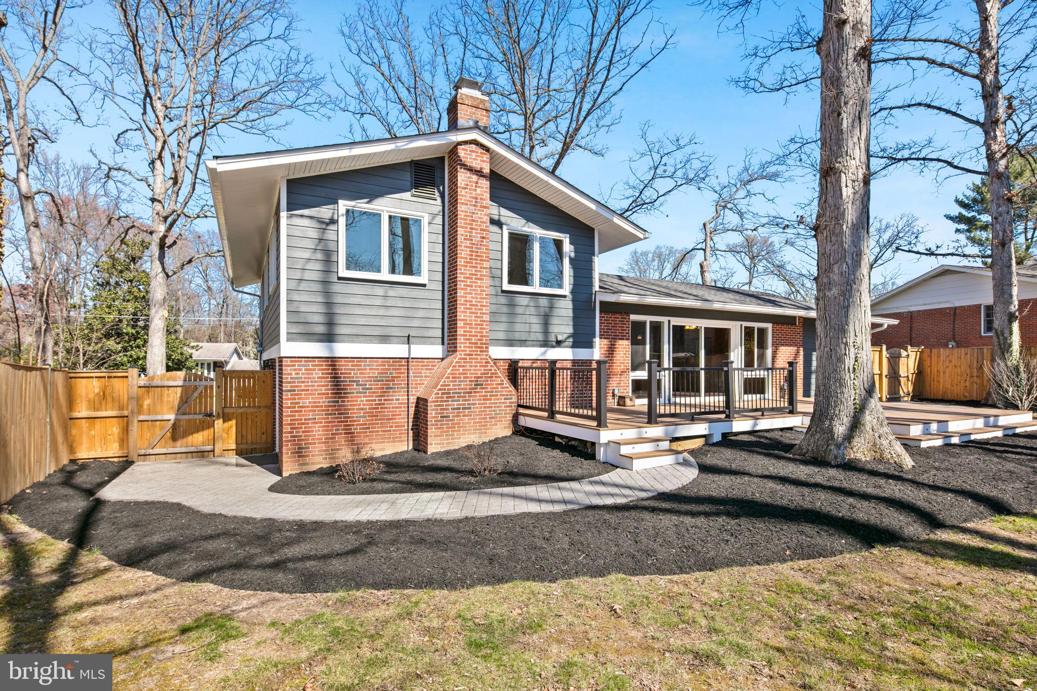 RIVERSIDE ESTATES - Residential