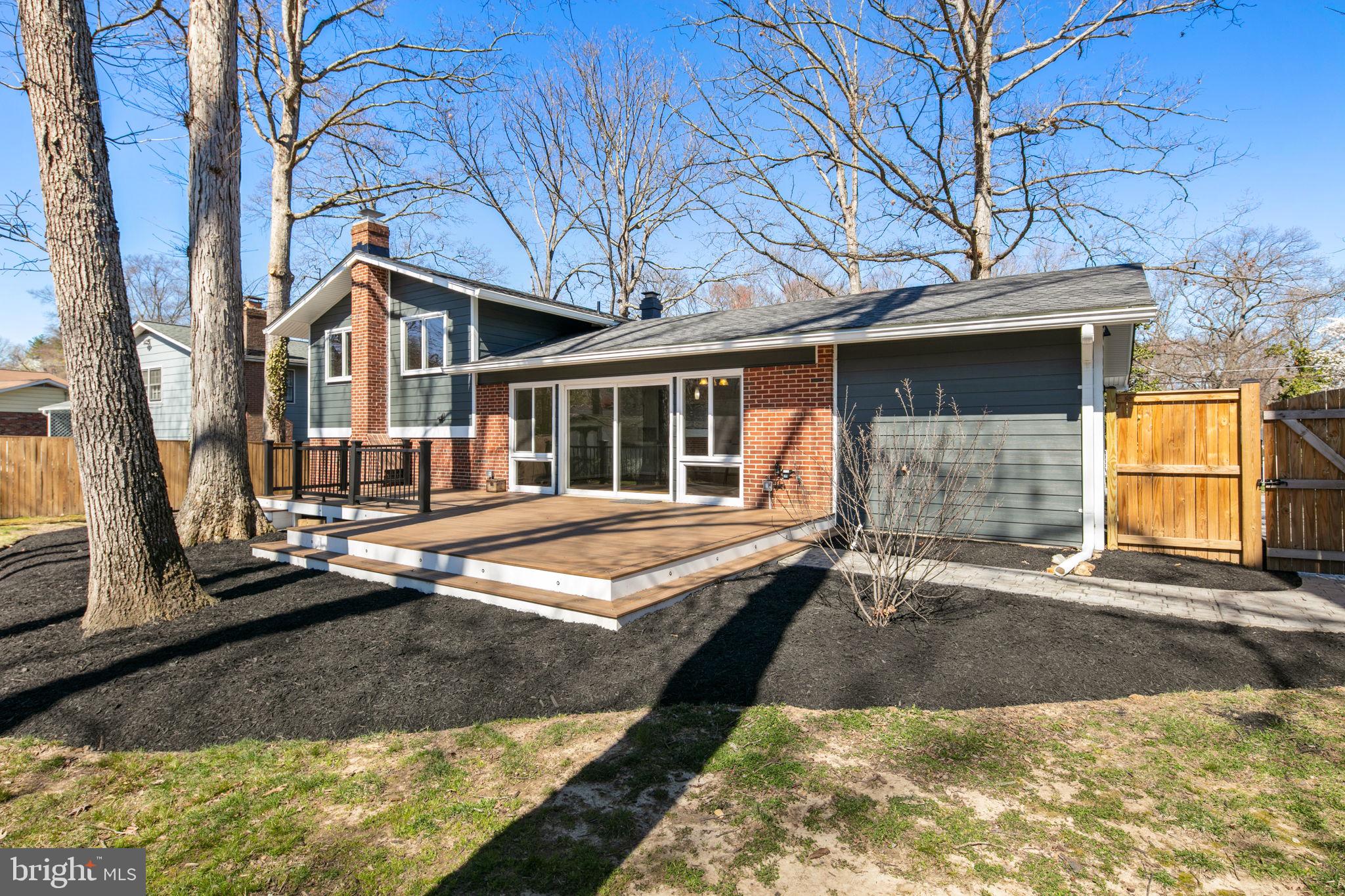 RIVERSIDE ESTATES - Residential